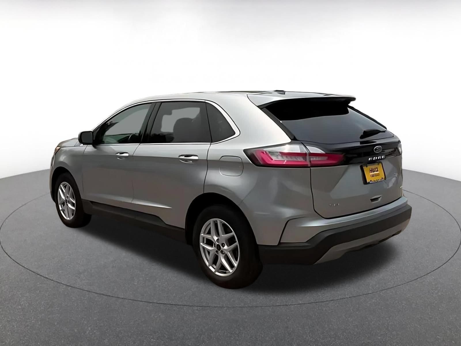 Thumbnail: 2024 Ford Edge - 11