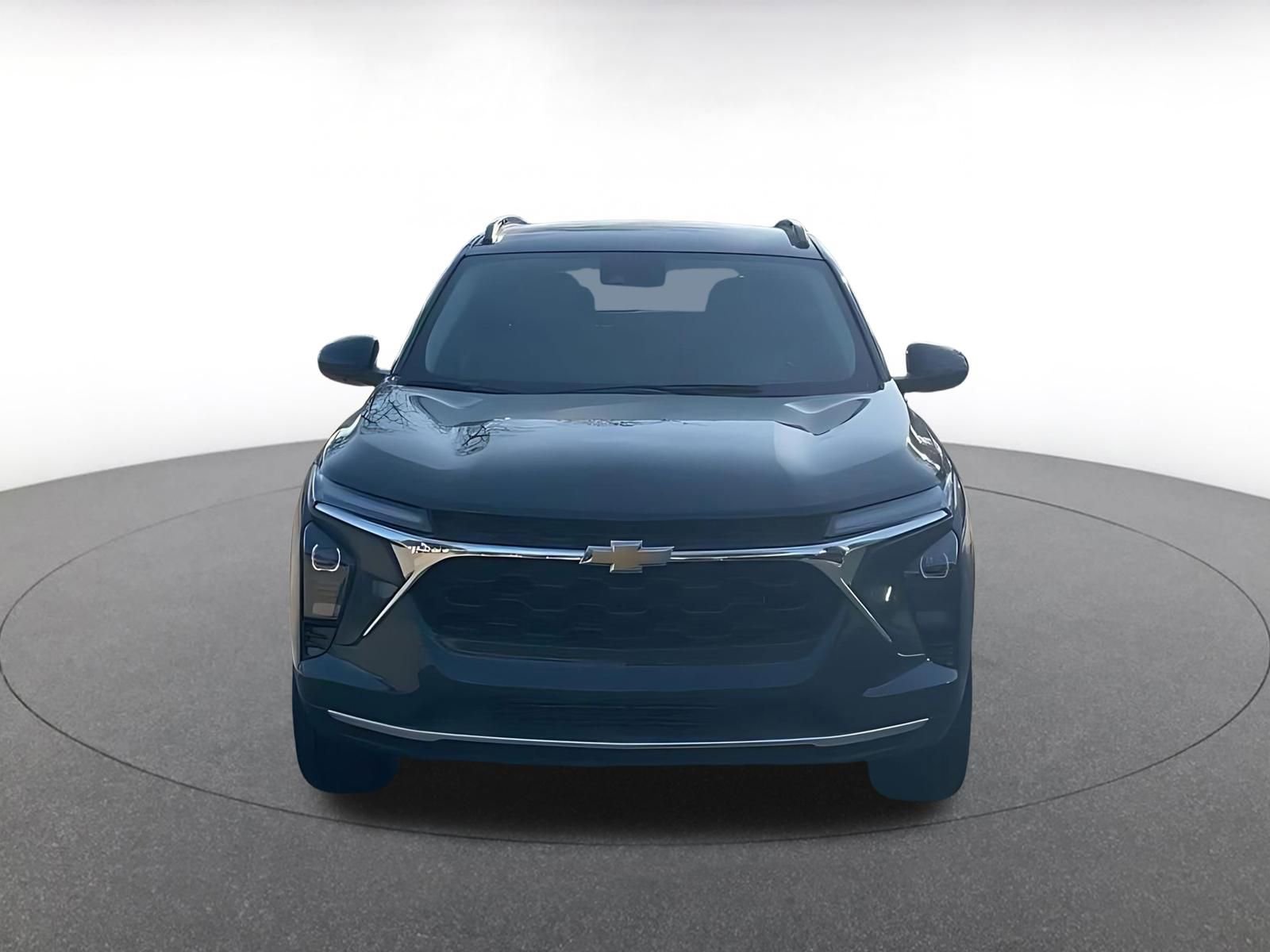 Thumbnail: 2025 Chevrolet Trax - 4