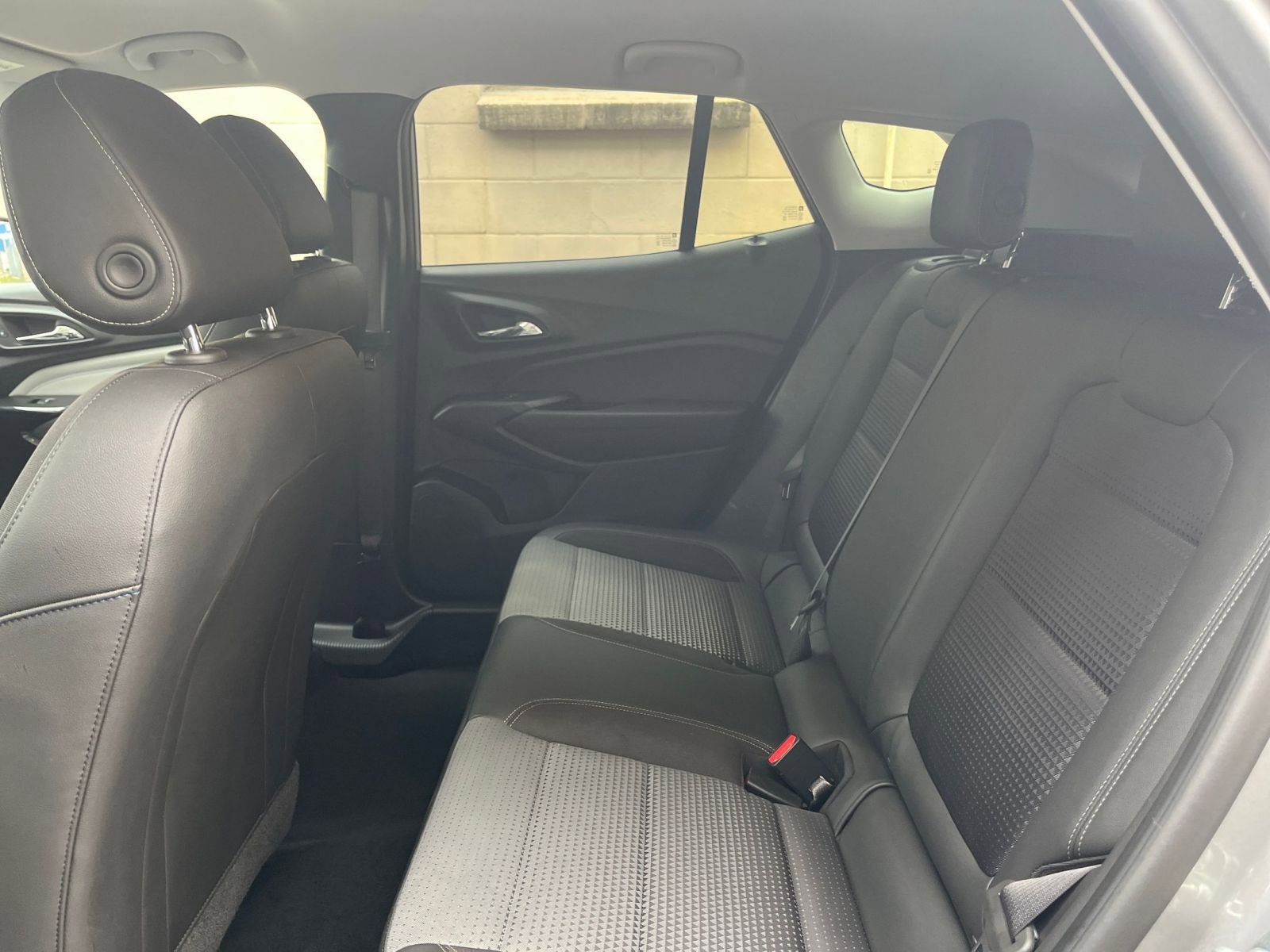 Thumbnail: 2025 Chevrolet Trax - 23