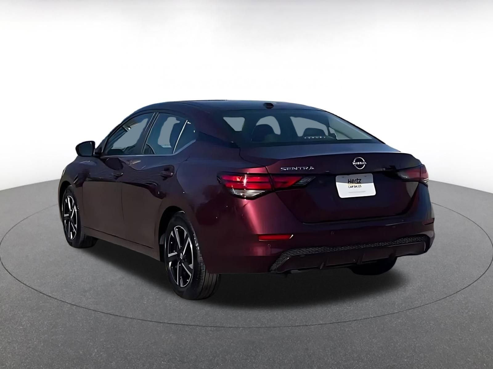 Thumbnail: 2025 Nissan Sentra - 11