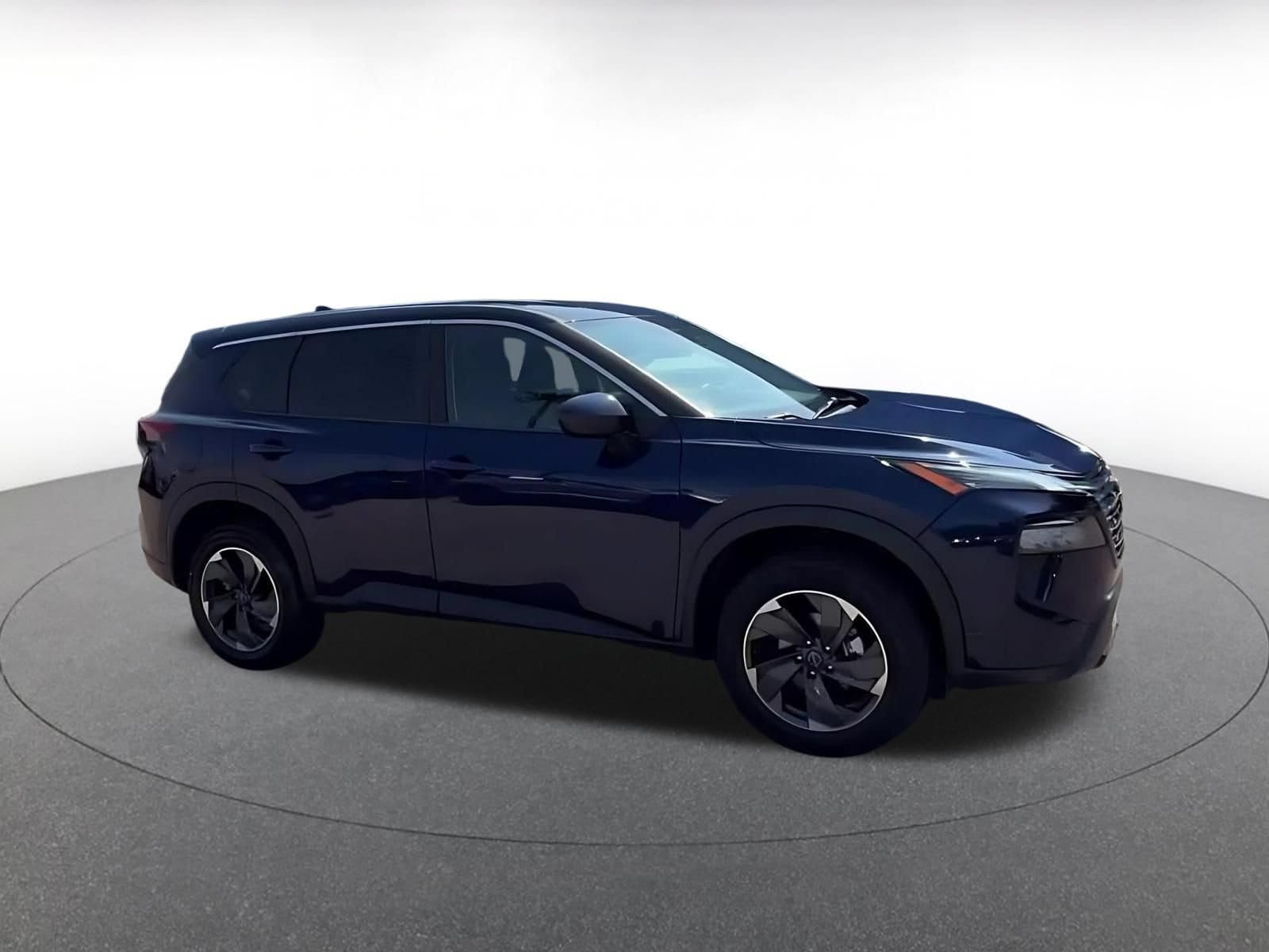 Thumbnail: 2025 Nissan Rogue - 2