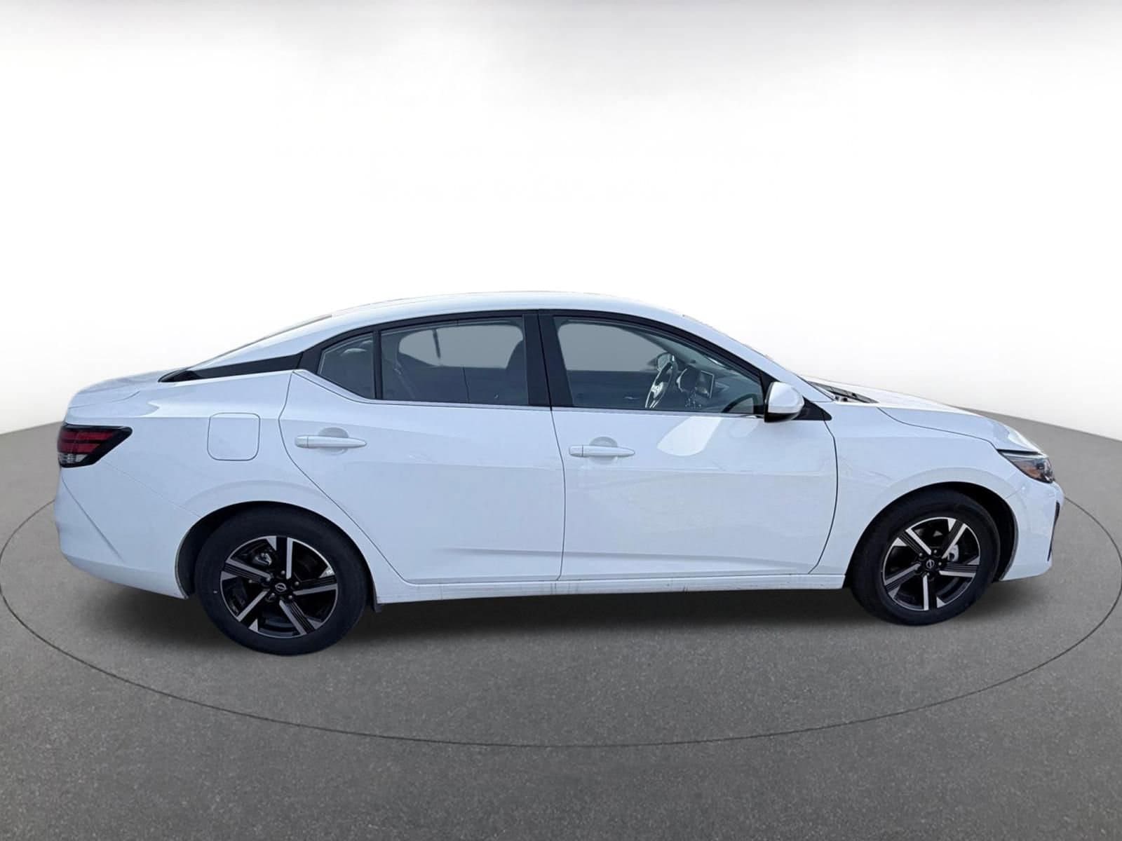 Thumbnail: 2025 Nissan Sentra - 5