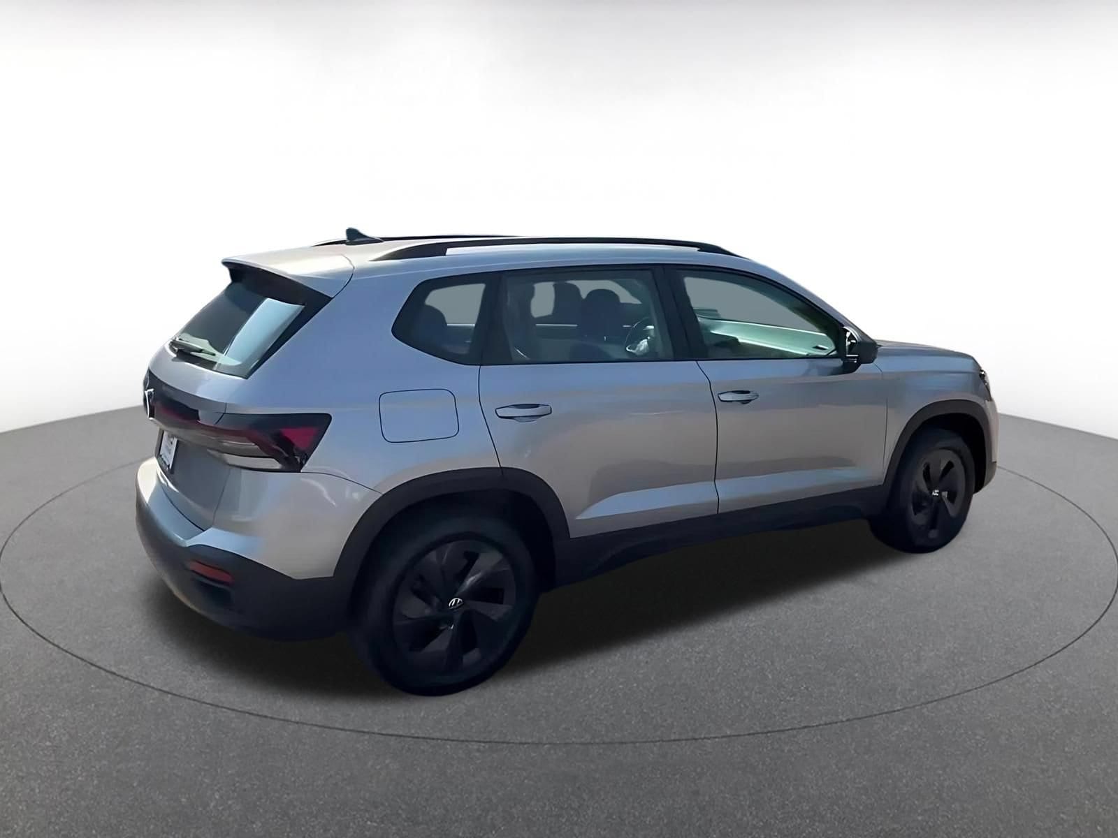 Thumbnail: 2026 Volkswagen Taos - 12