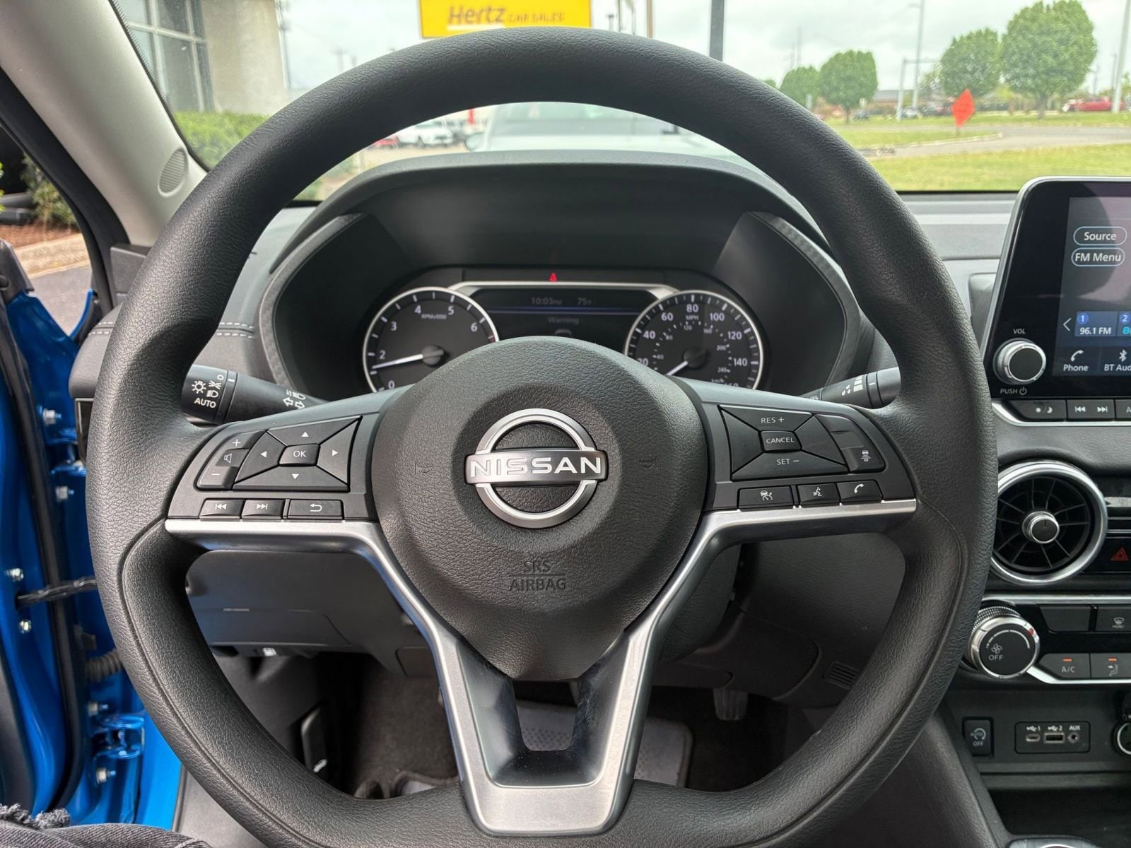 Thumbnail: 2025 Nissan Sentra - 25
