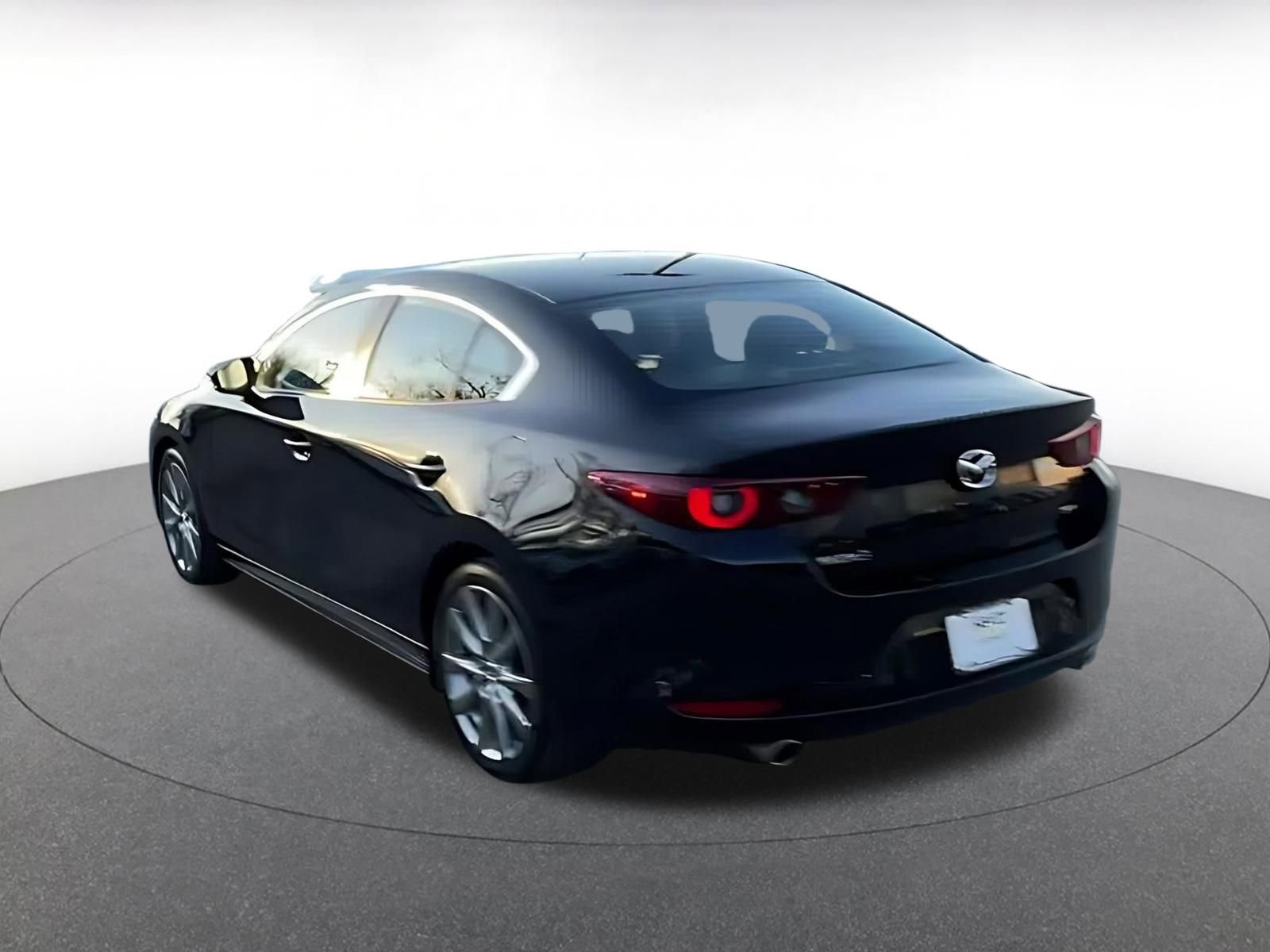 Thumbnail: 2025 Mazda Mazda3 - 11