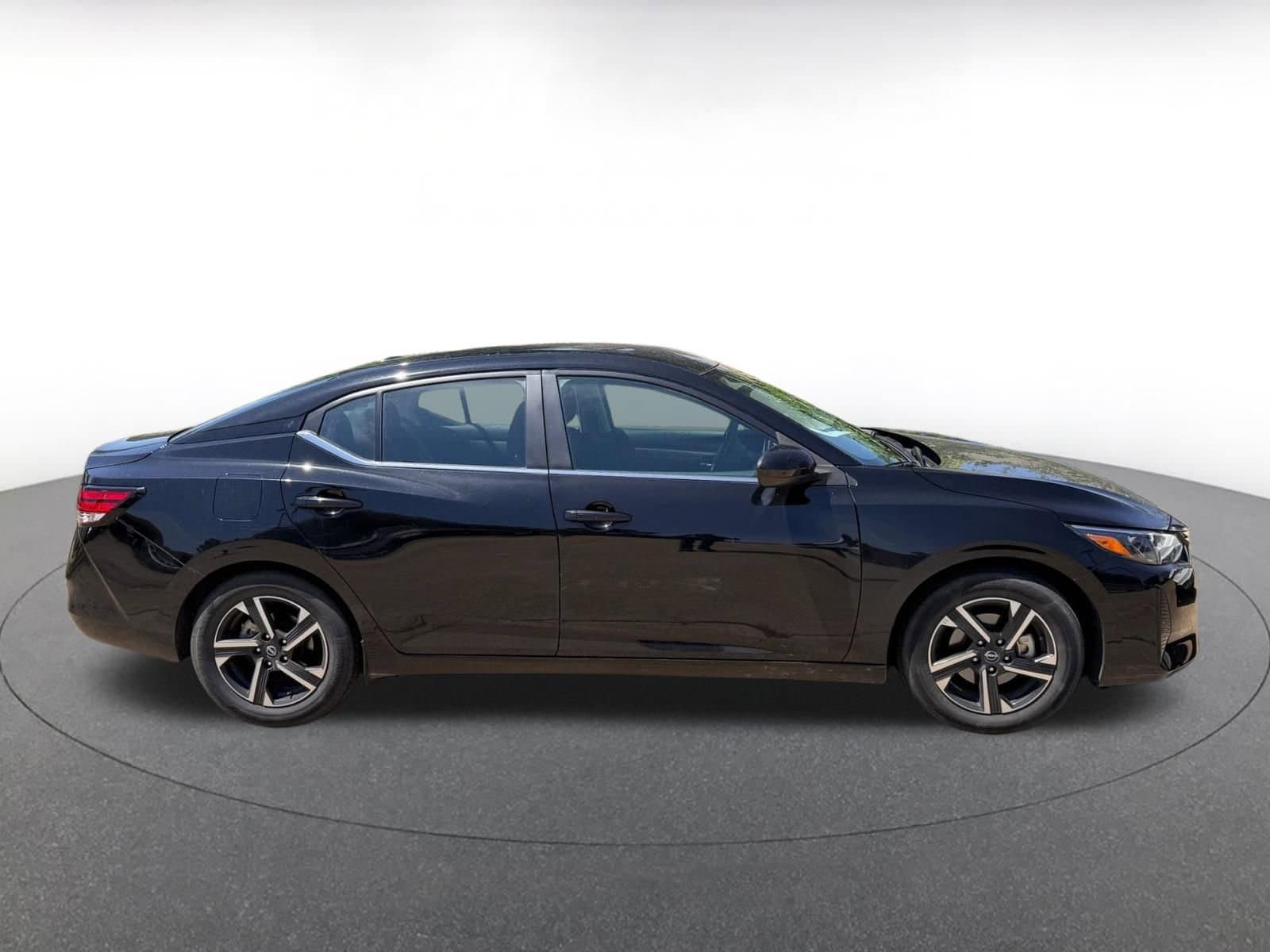 2024 Nissan Sentra SV 5
