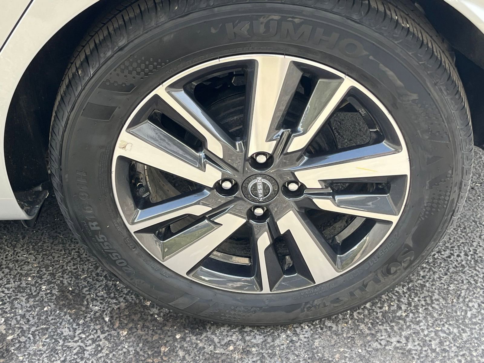 Thumbnail: 2025 Nissan Versa - 28