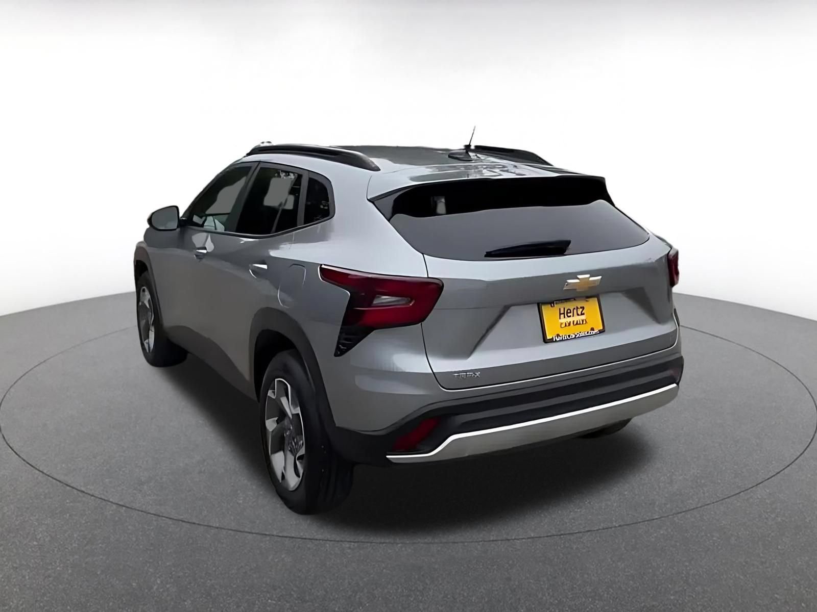 Thumbnail: 2025 Chevrolet Trax - 11