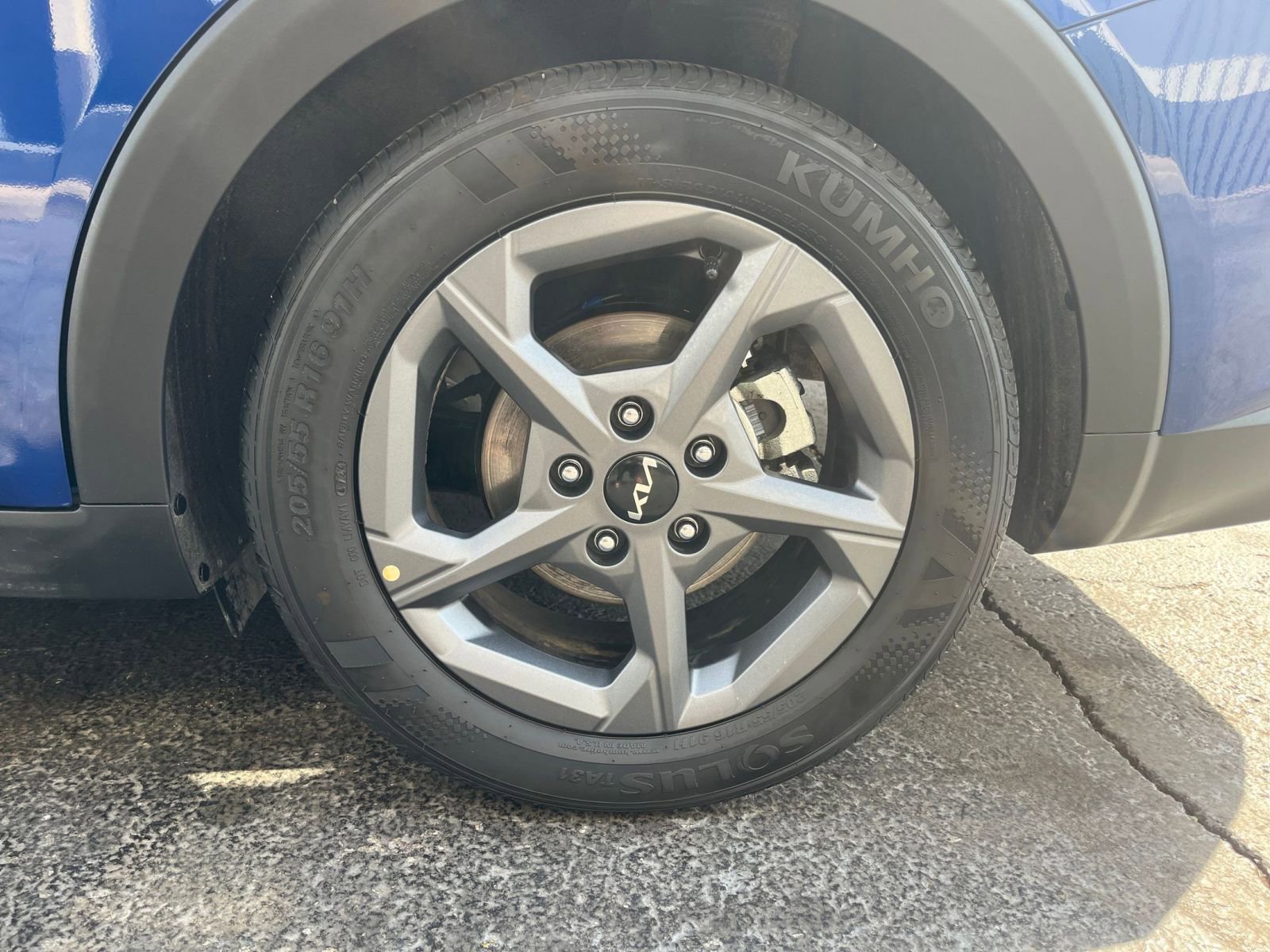 Thumbnail: 2025 Kia K4 - 29