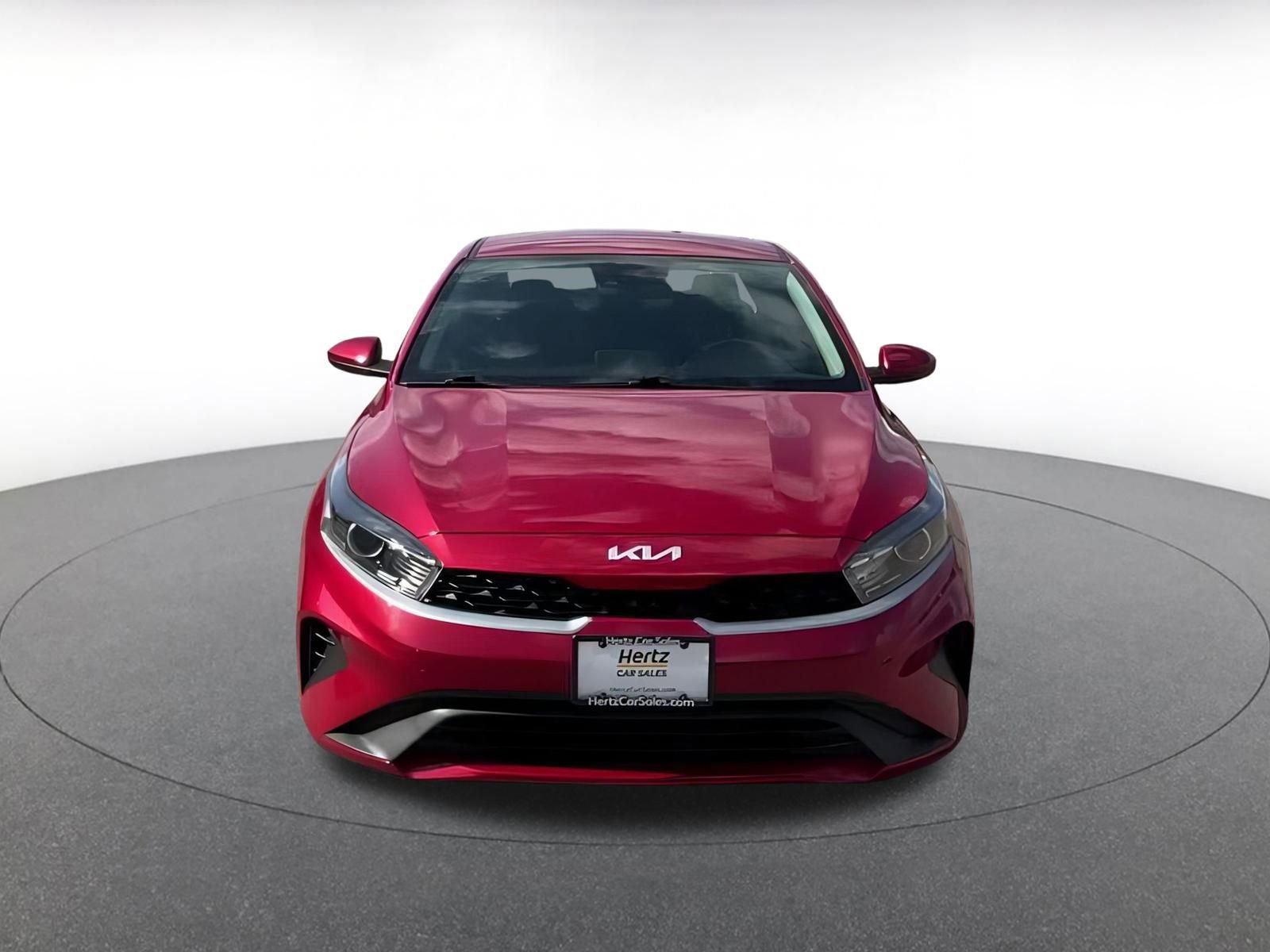 Thumbnail: 2024 Kia Forte - 3