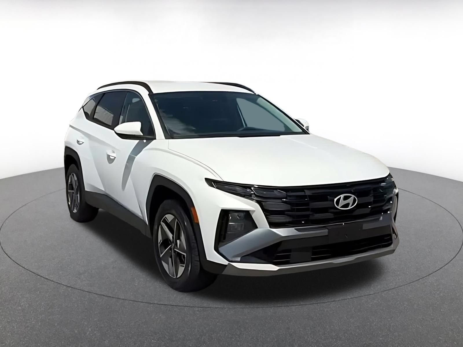 Thumbnail: 2026 Hyundai Tucson - 3