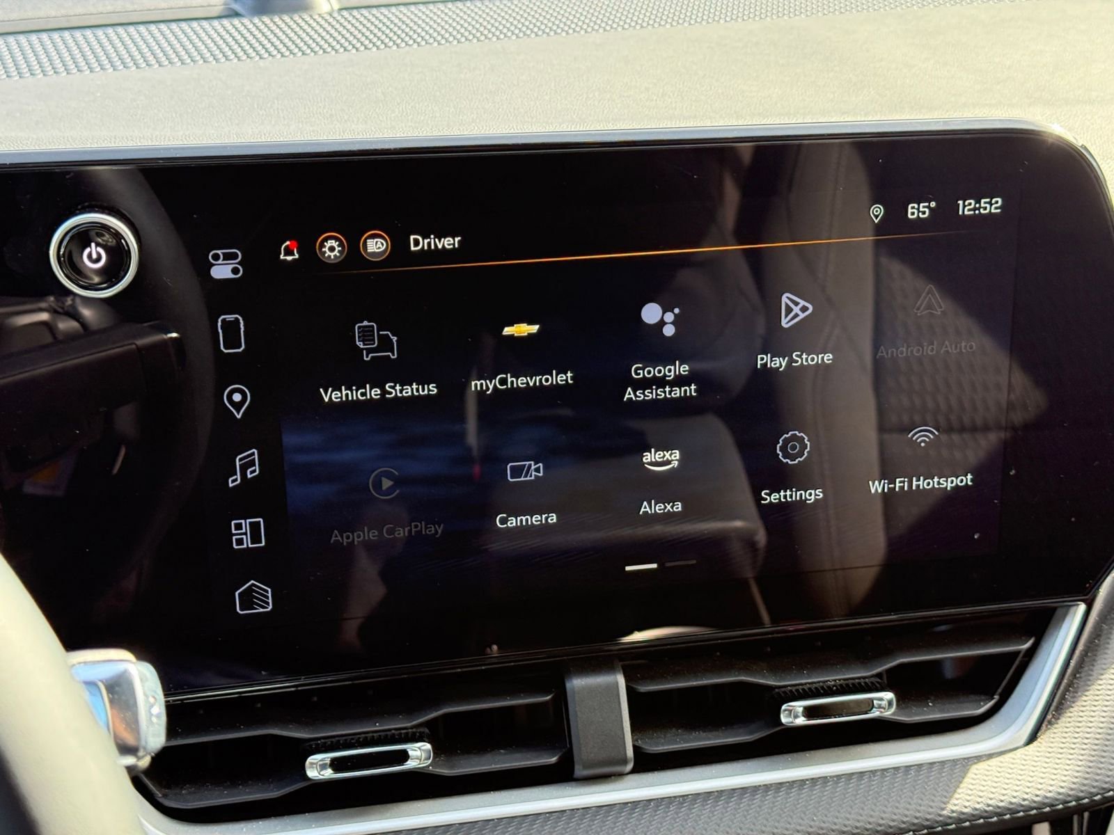 Thumbnail: 2025 Chevrolet Equinox - 21