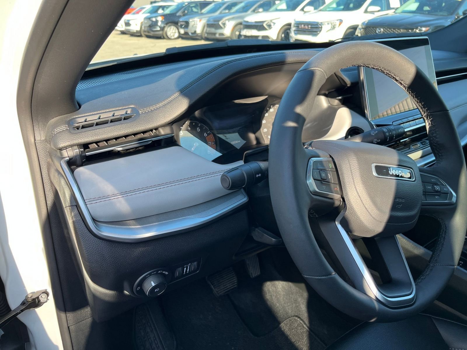 Thumbnail: 2025 Jeep Compass - 34