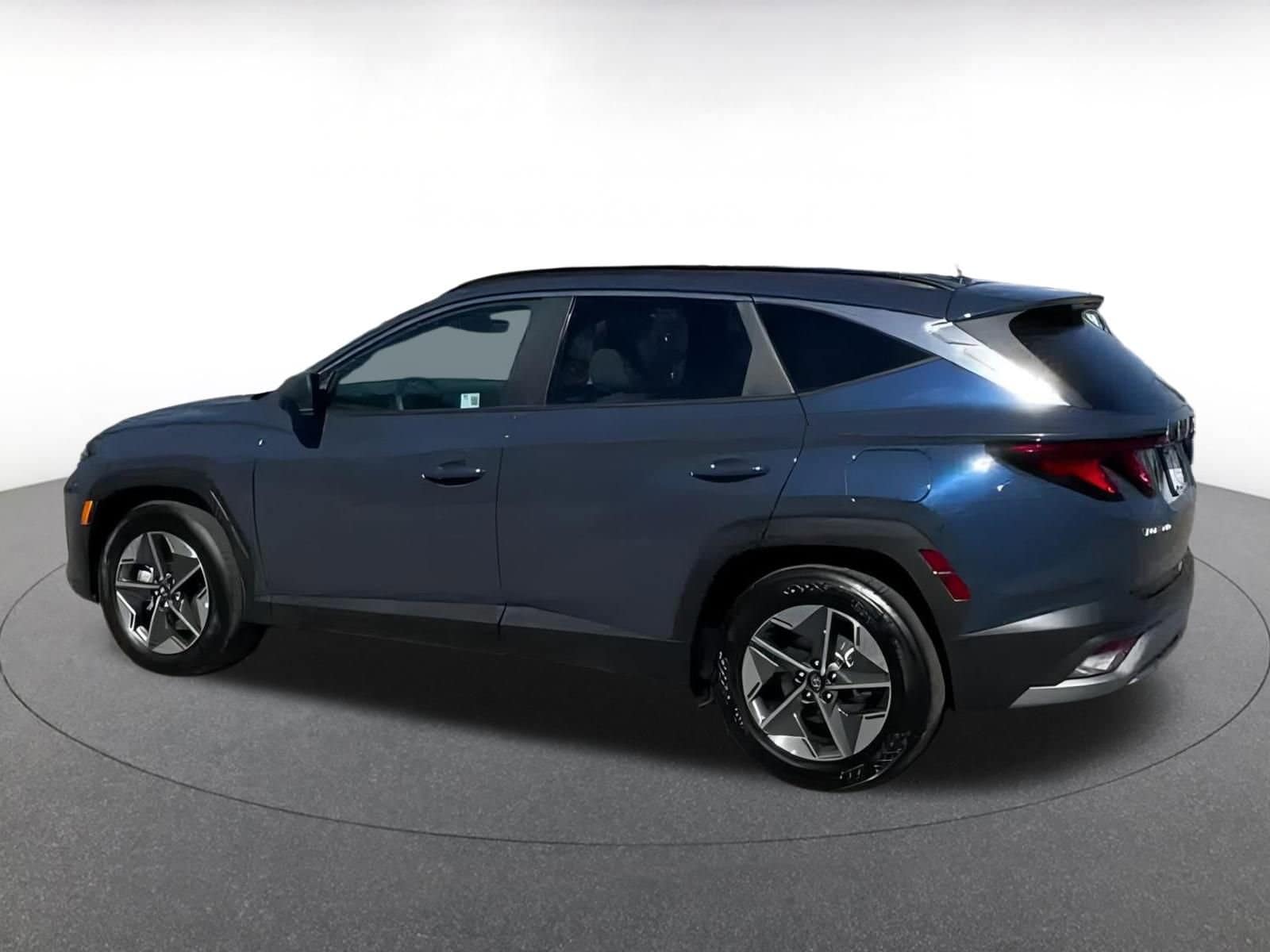 Thumbnail: 2025 Hyundai Tucson - 10