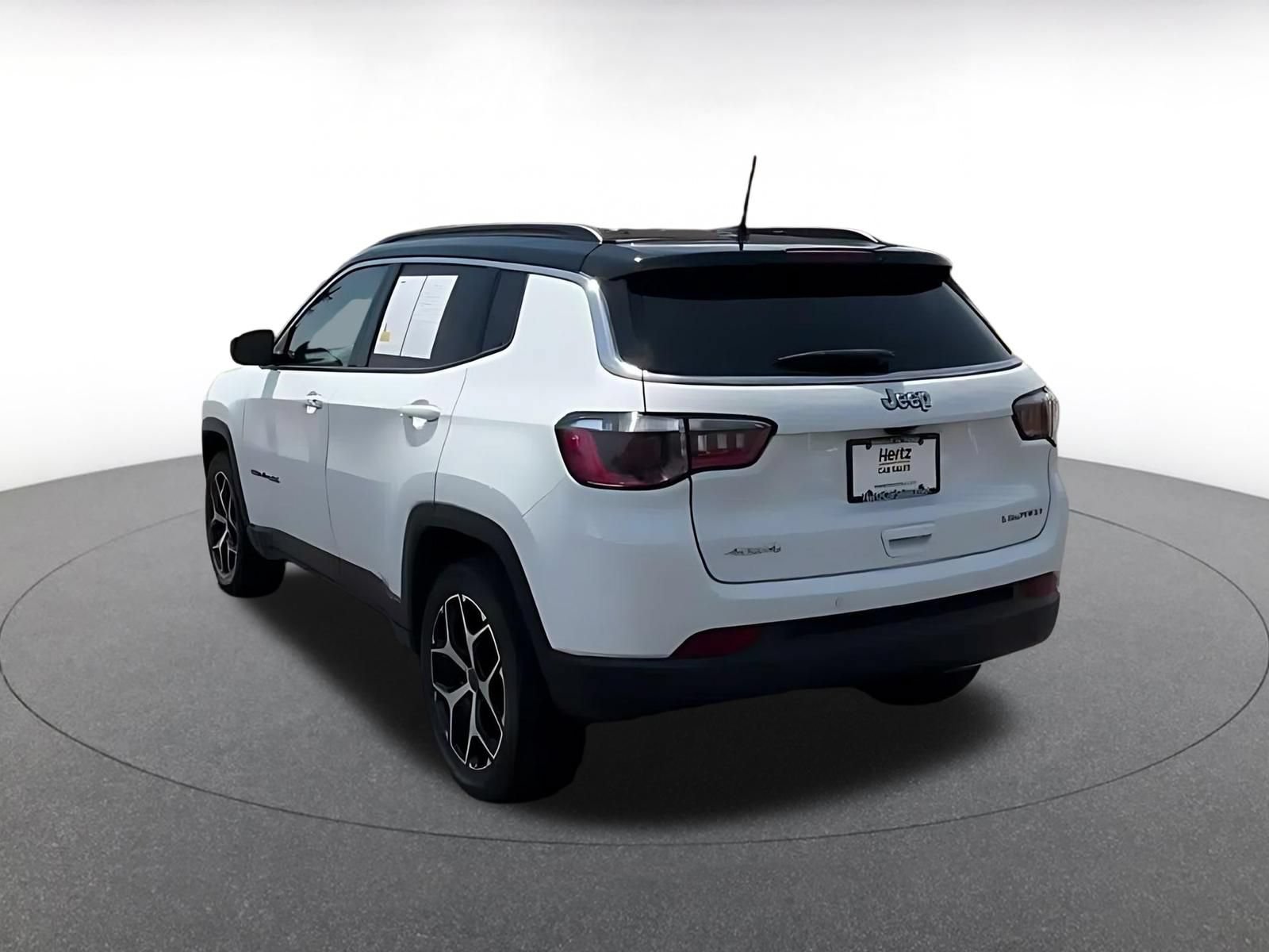 Thumbnail: 2025 Jeep Compass - 9
