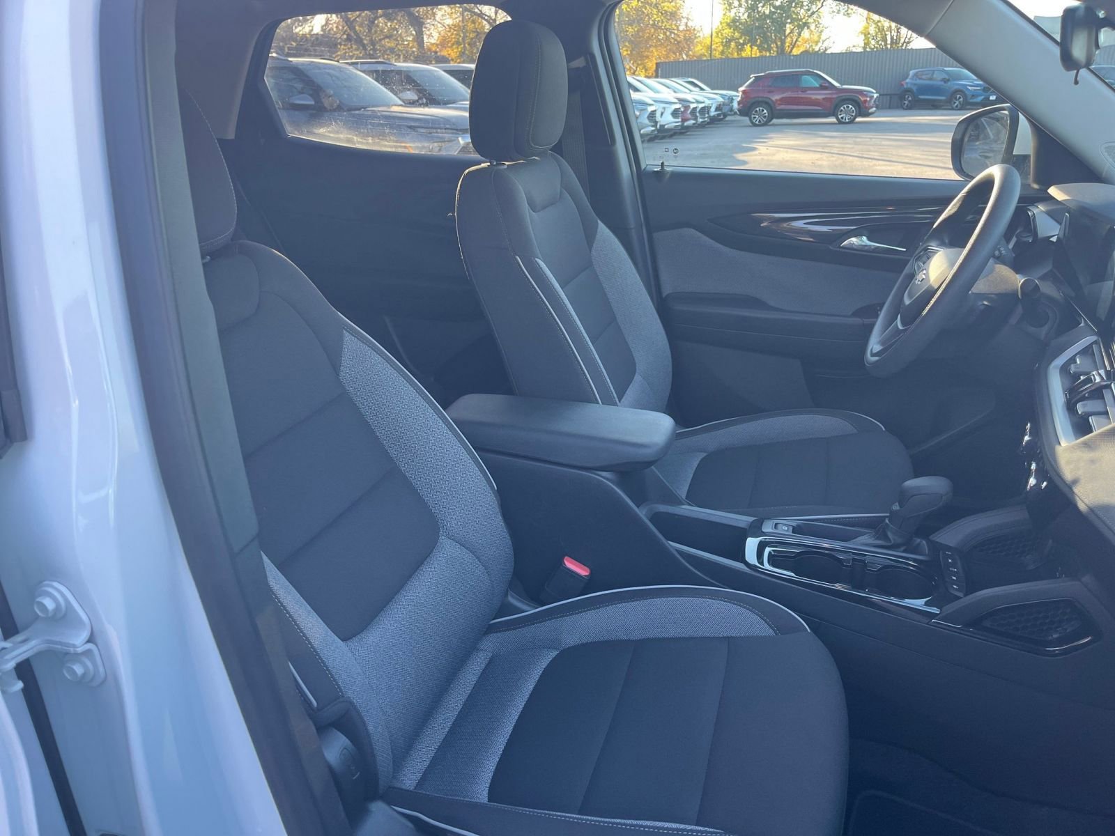 Thumbnail: 2025 Chevrolet TrailBlazer - 34