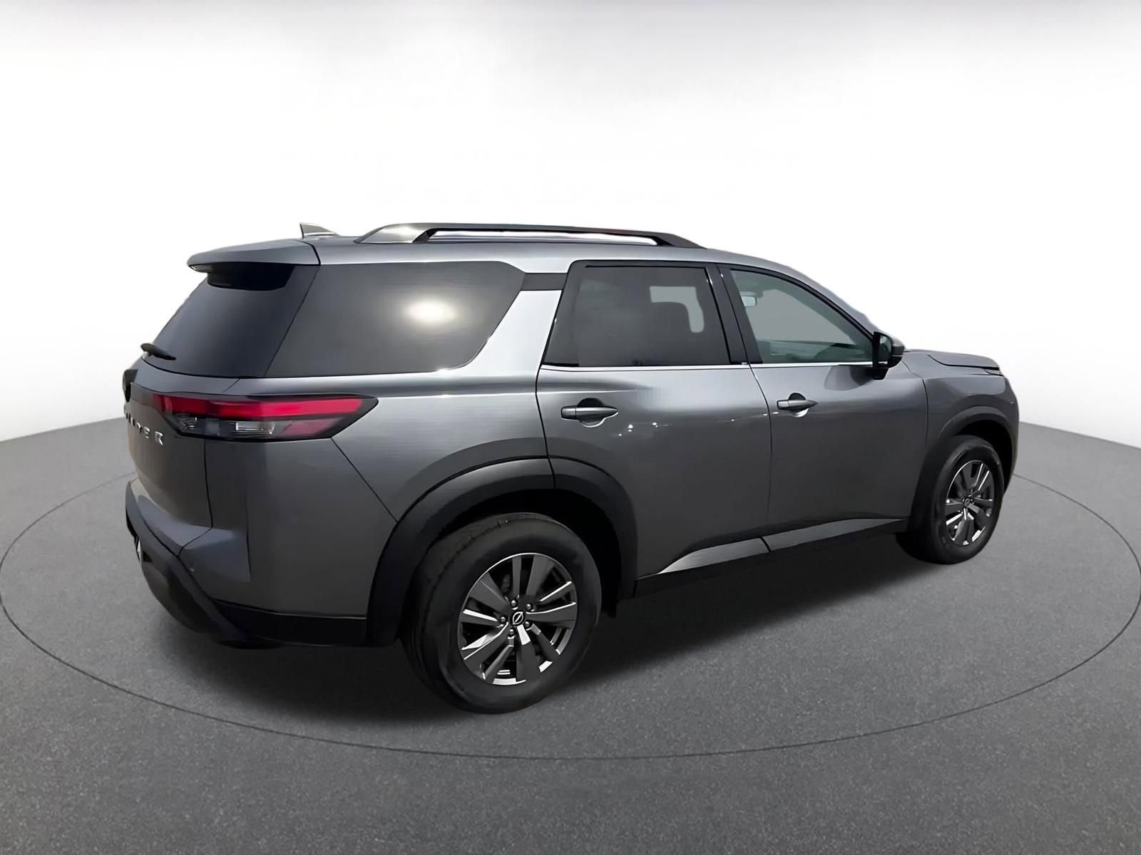 Thumbnail: 2025 Nissan Pathfinder - 15