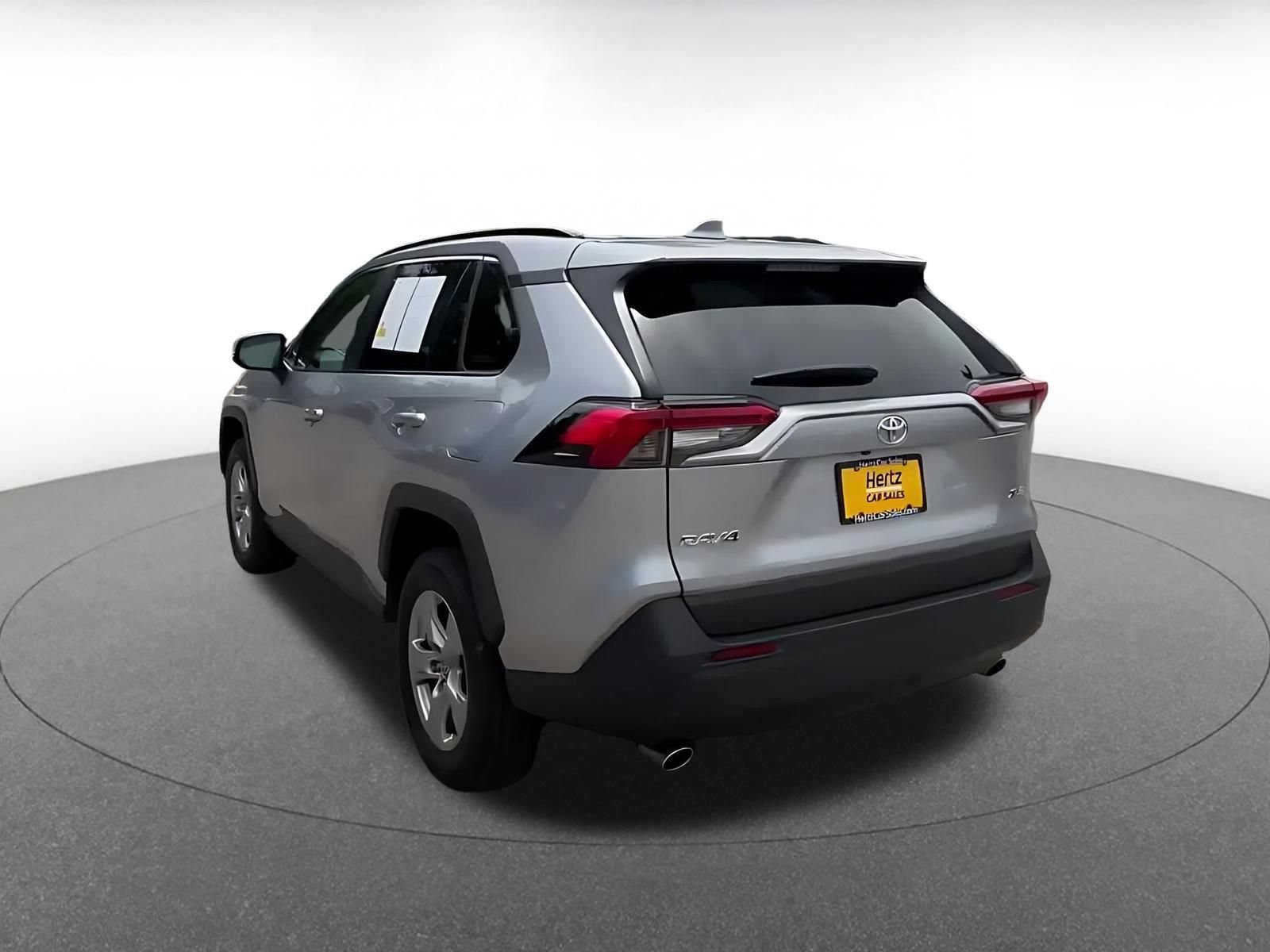 Thumbnail: 2025 Toyota RAV4 - 11