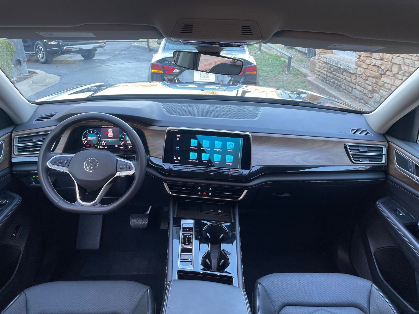 Thumbnail: 2025 Volkswagen Atlas - 33