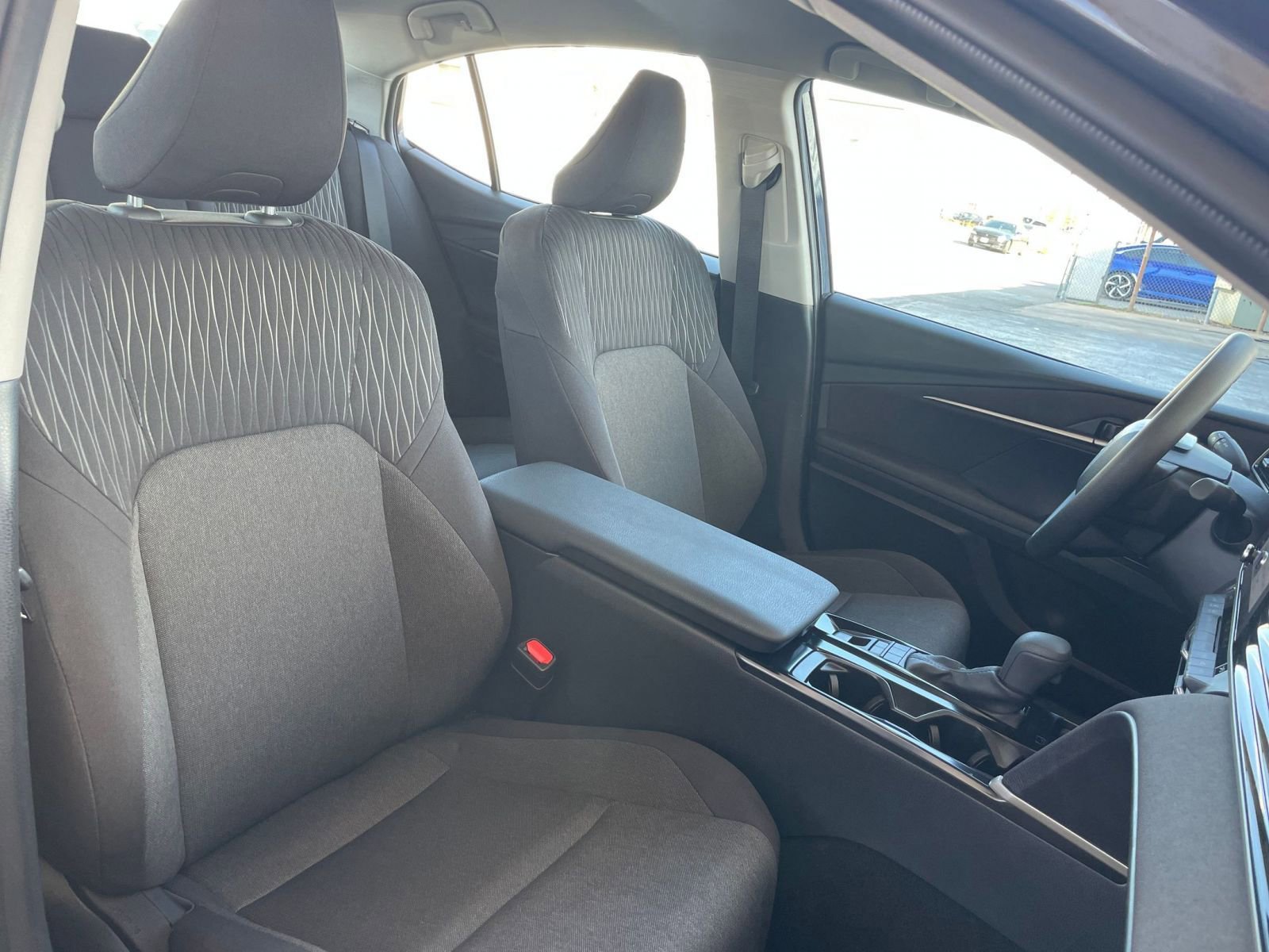 Thumbnail: 2025 Toyota Camry - 35