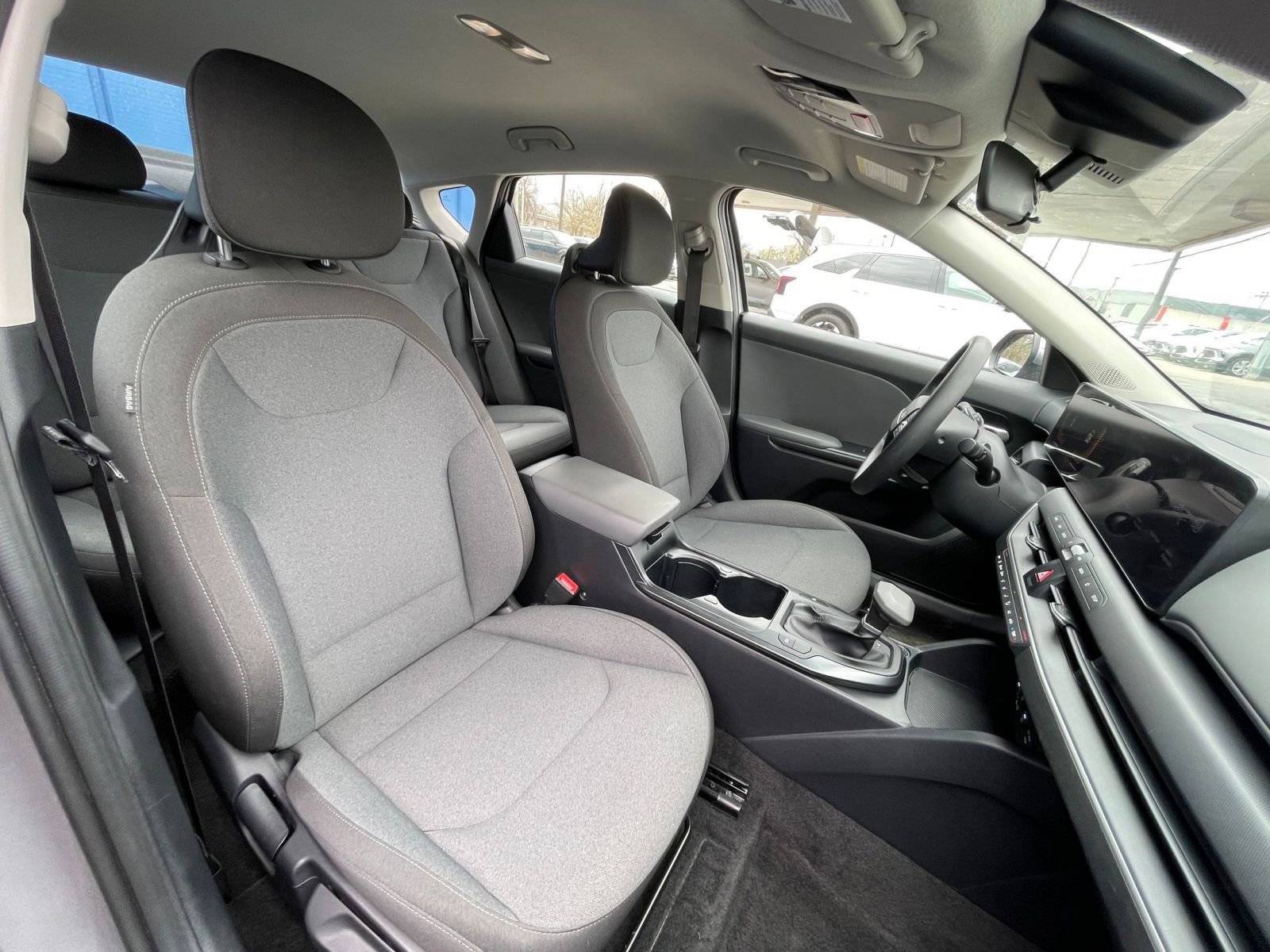 Thumbnail: 2025 Kia K4 - 35