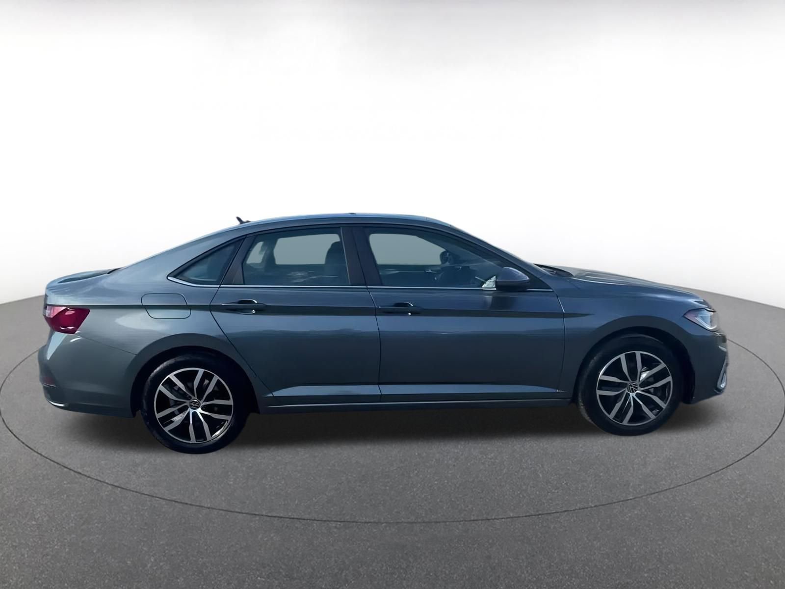 Thumbnail: 2025 Volkswagen Jetta - 16