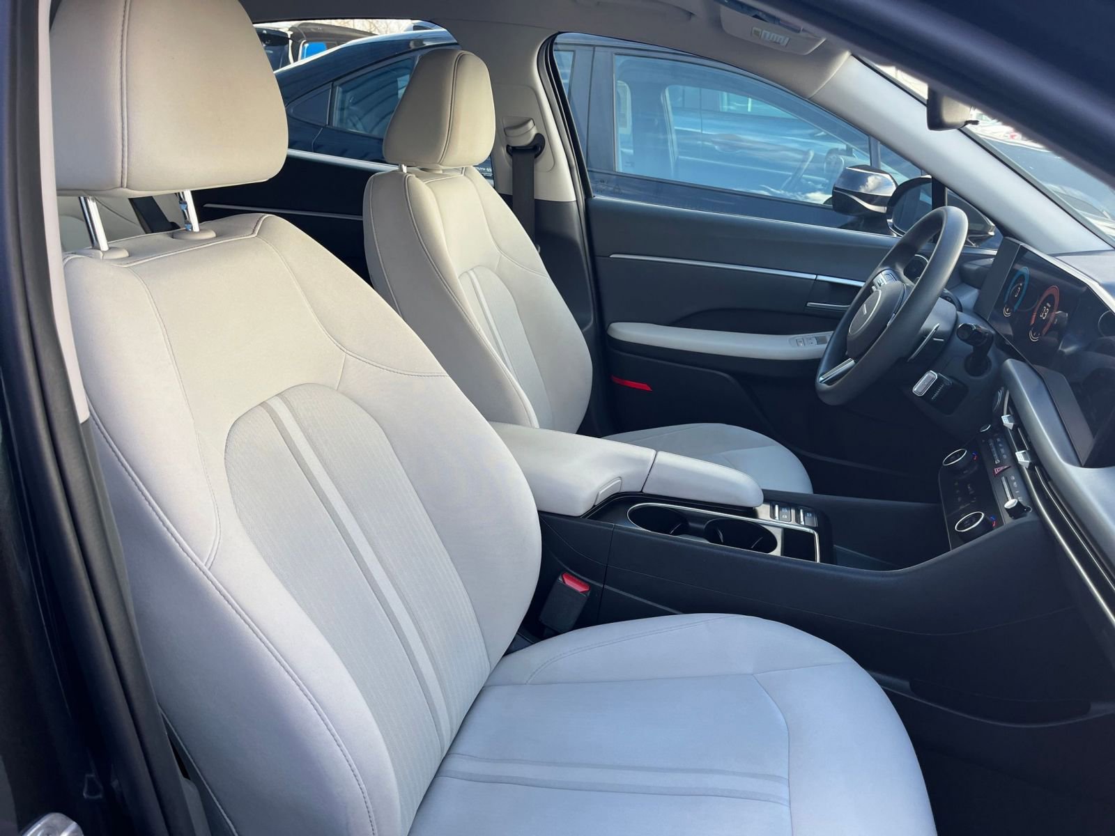 Thumbnail: 2025 Hyundai Sonata - 35