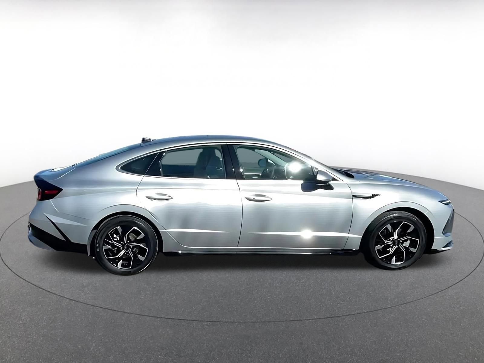 Thumbnail: 2025 Hyundai Sonata - 14