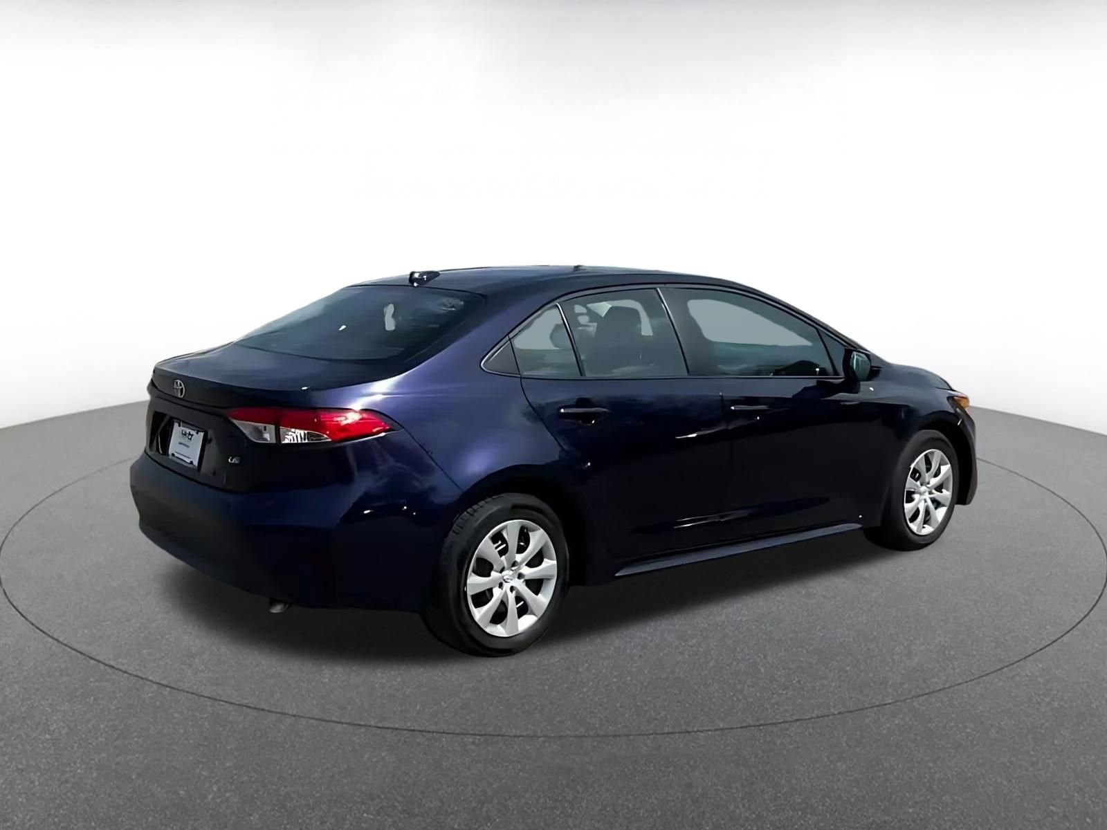 Thumbnail: 2025 Toyota Corolla - 11