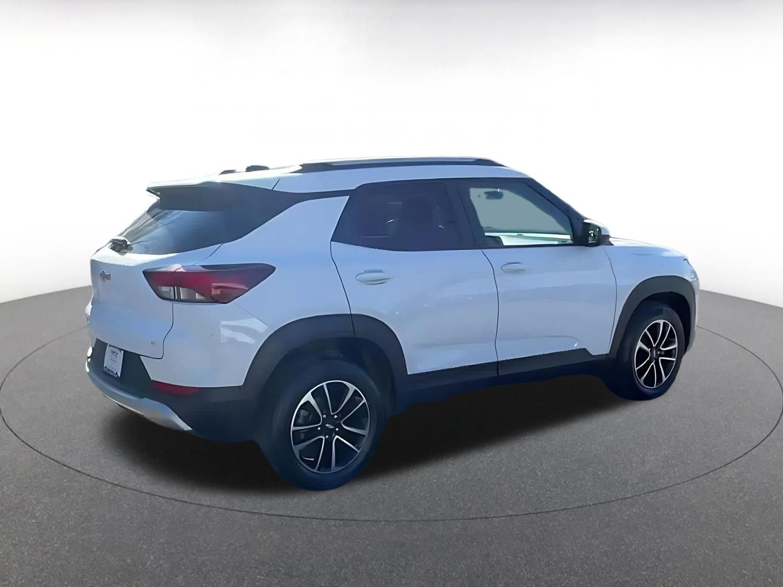 Thumbnail: 2025 Chevrolet TrailBlazer - 15