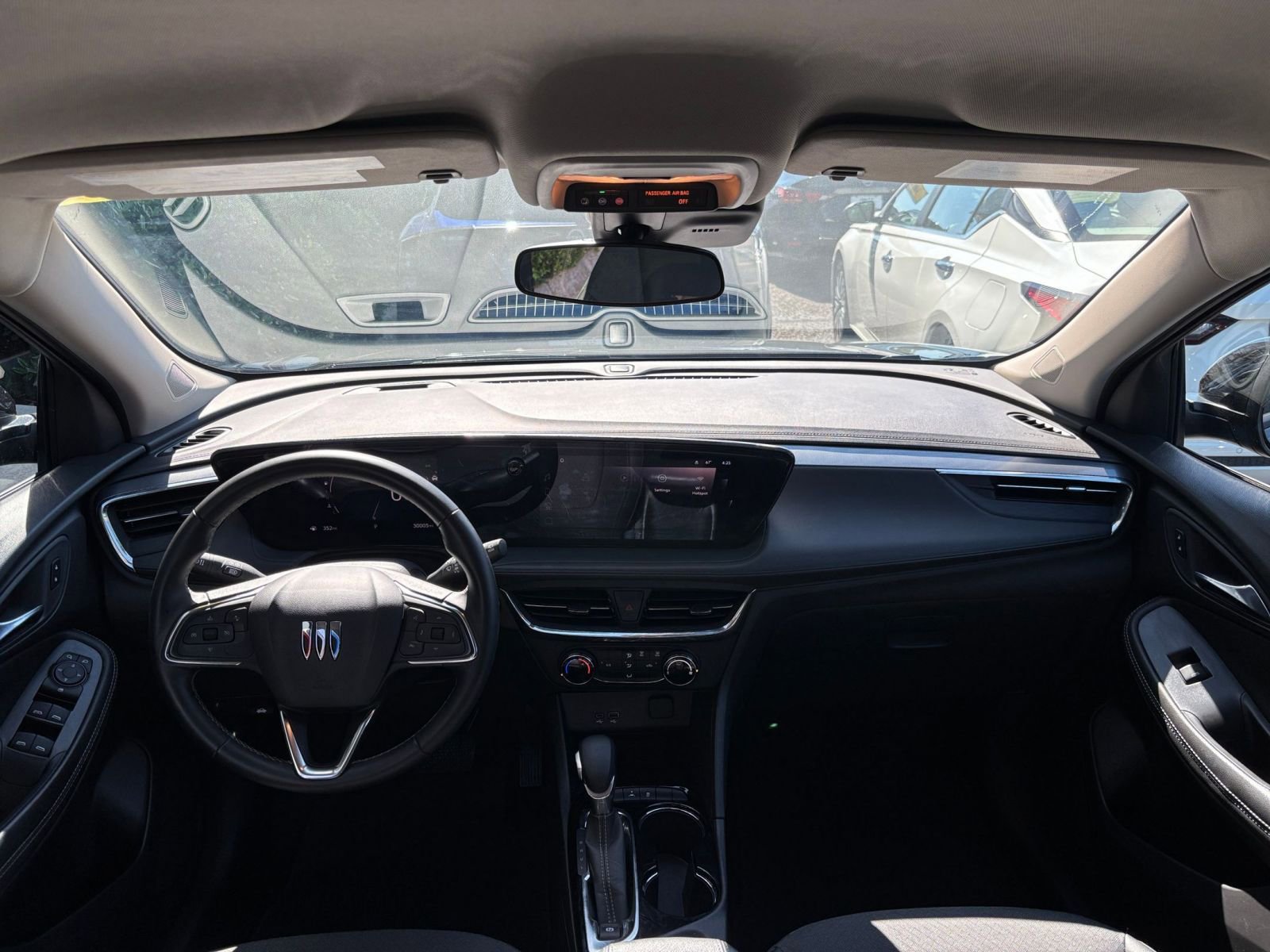 Thumbnail: 2025 Buick Encore GX - 32