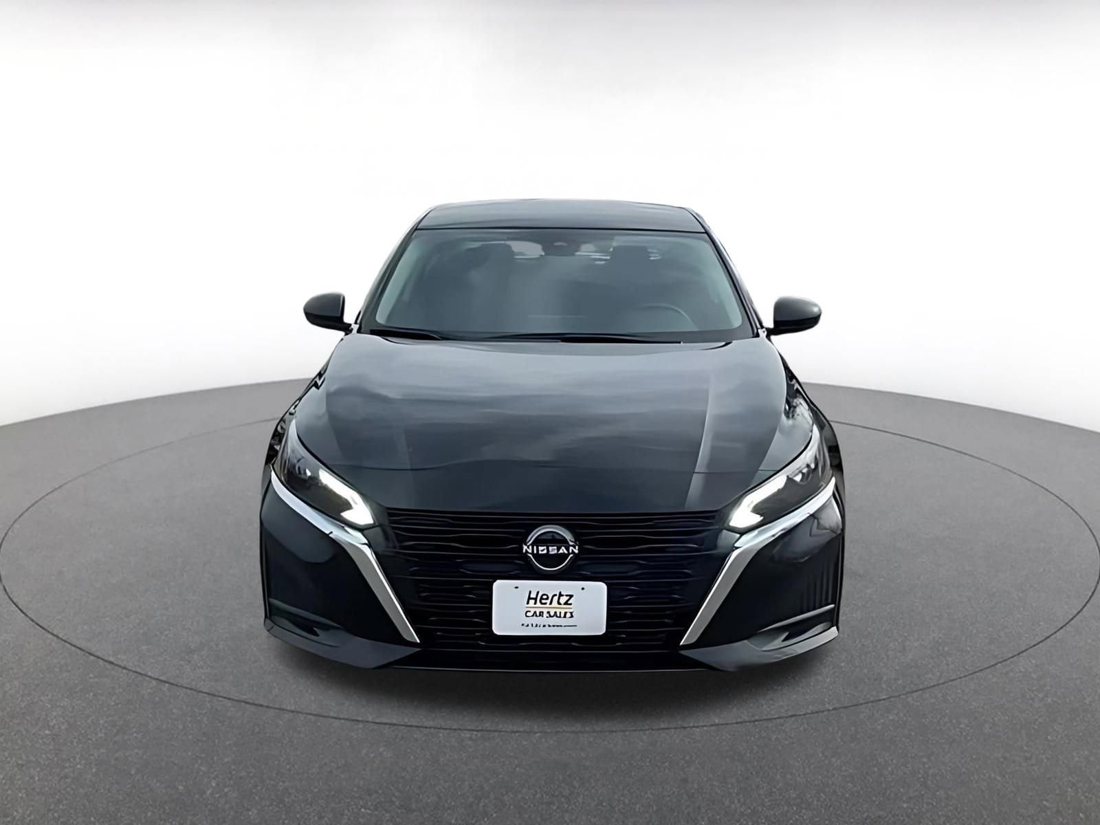 Thumbnail: 2025 Nissan Altima - 4