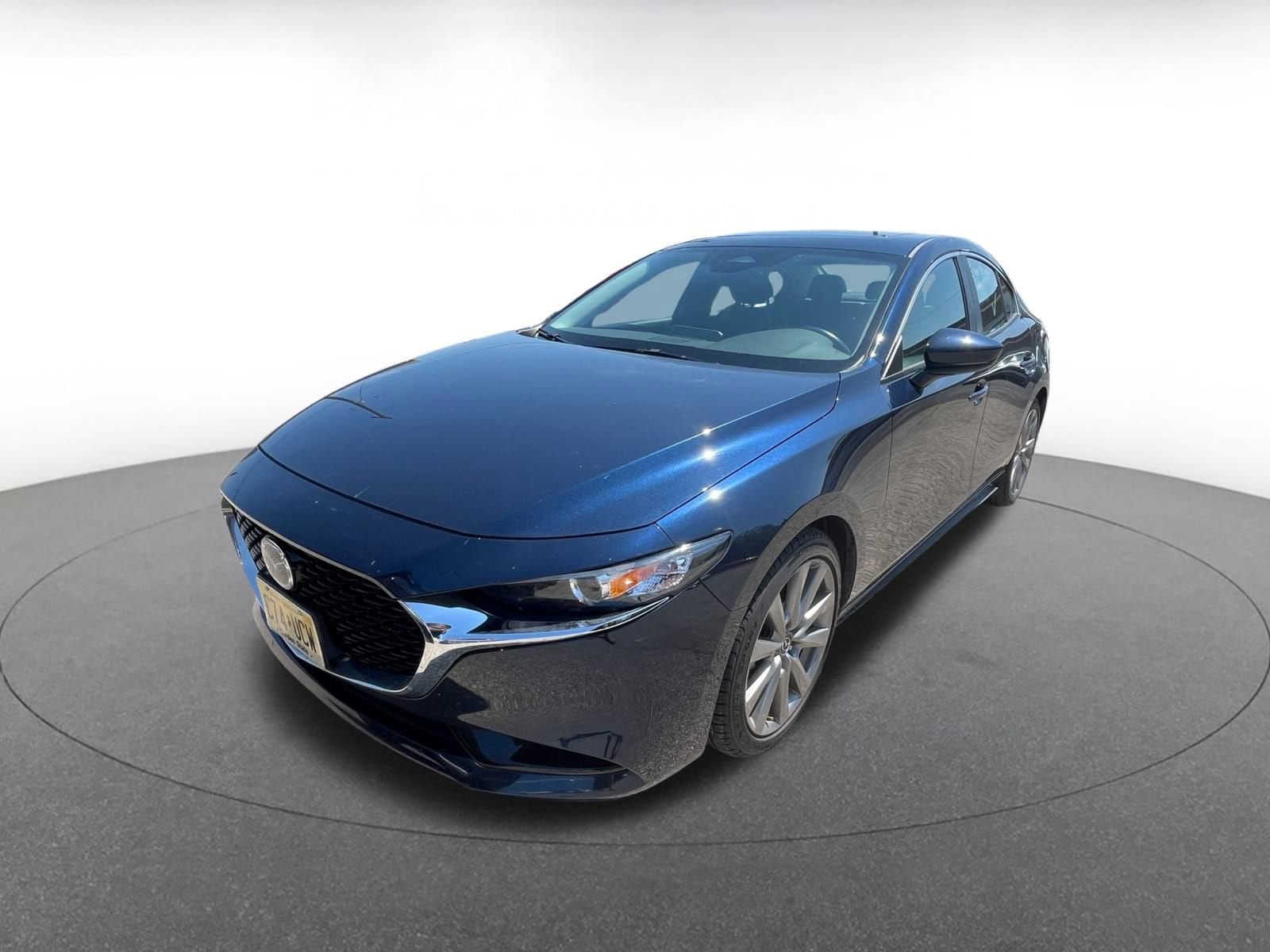 Thumbnail: 2024 Mazda Mazda3 - 2