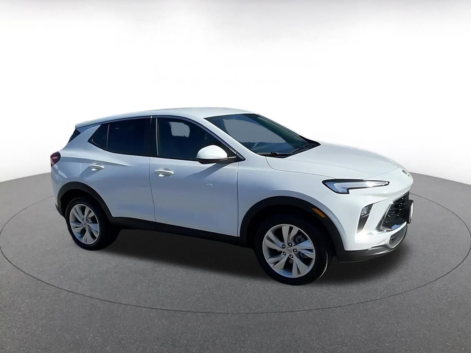 Thumbnail: 2025 Buick Encore GX - 2