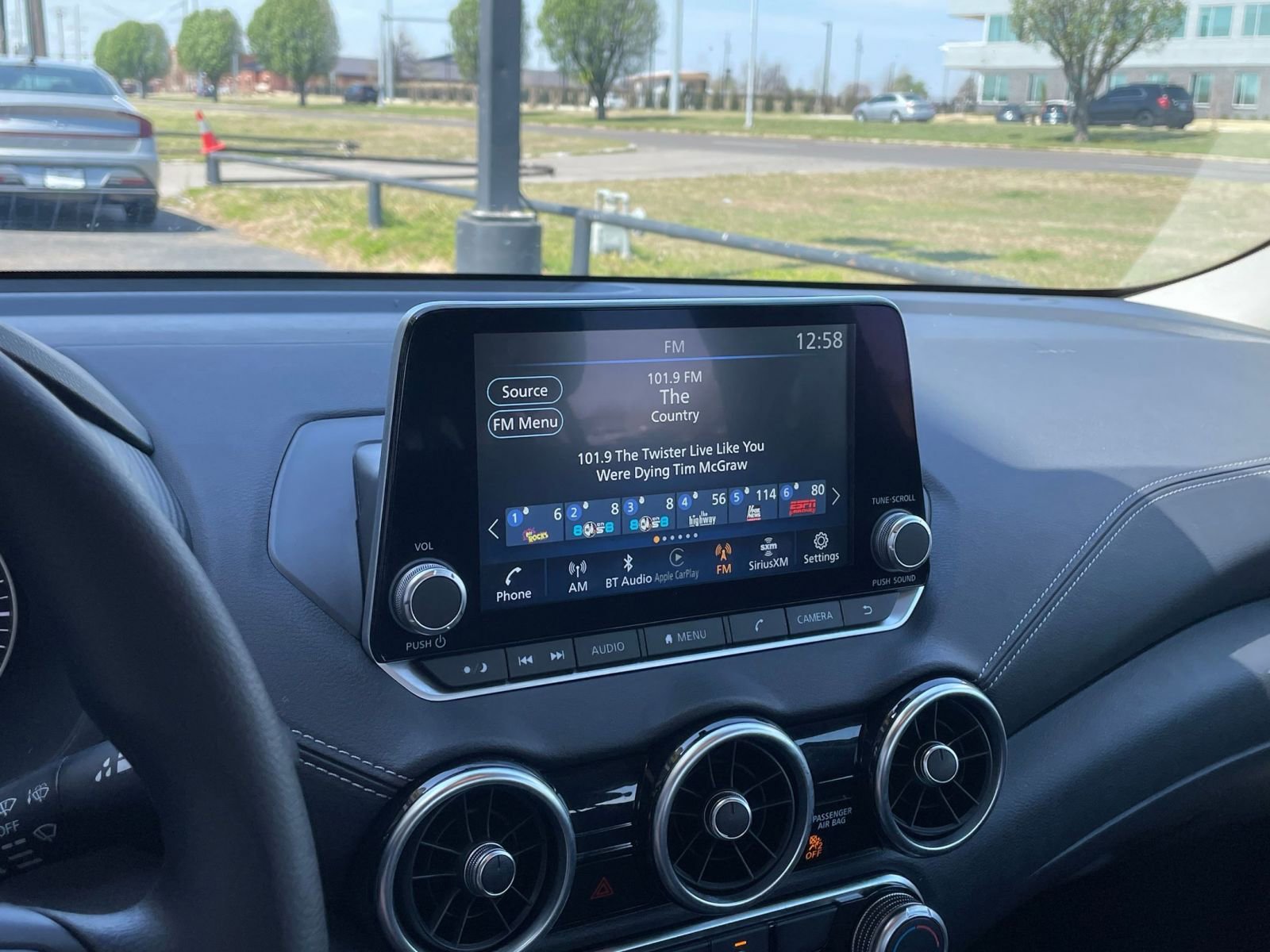 Thumbnail: 2025 Nissan Sentra - 20