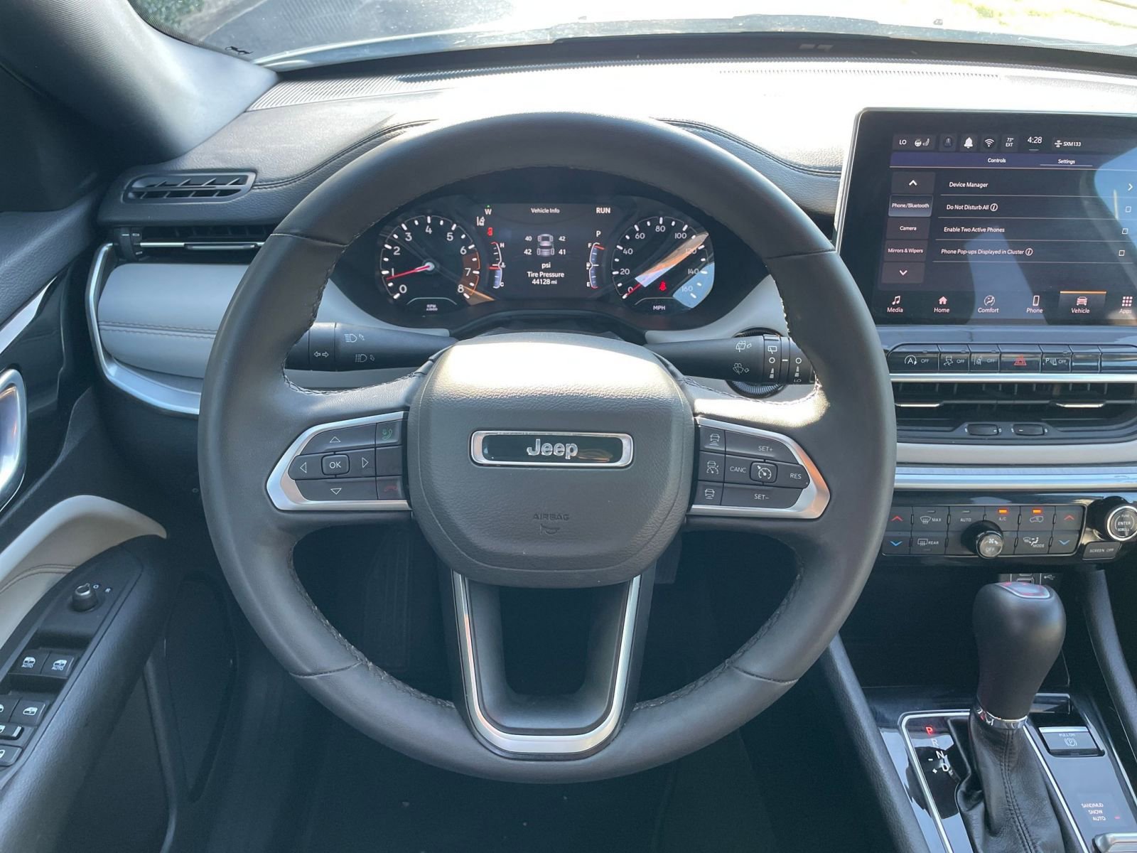 Thumbnail: 2025 Jeep Compass - 29