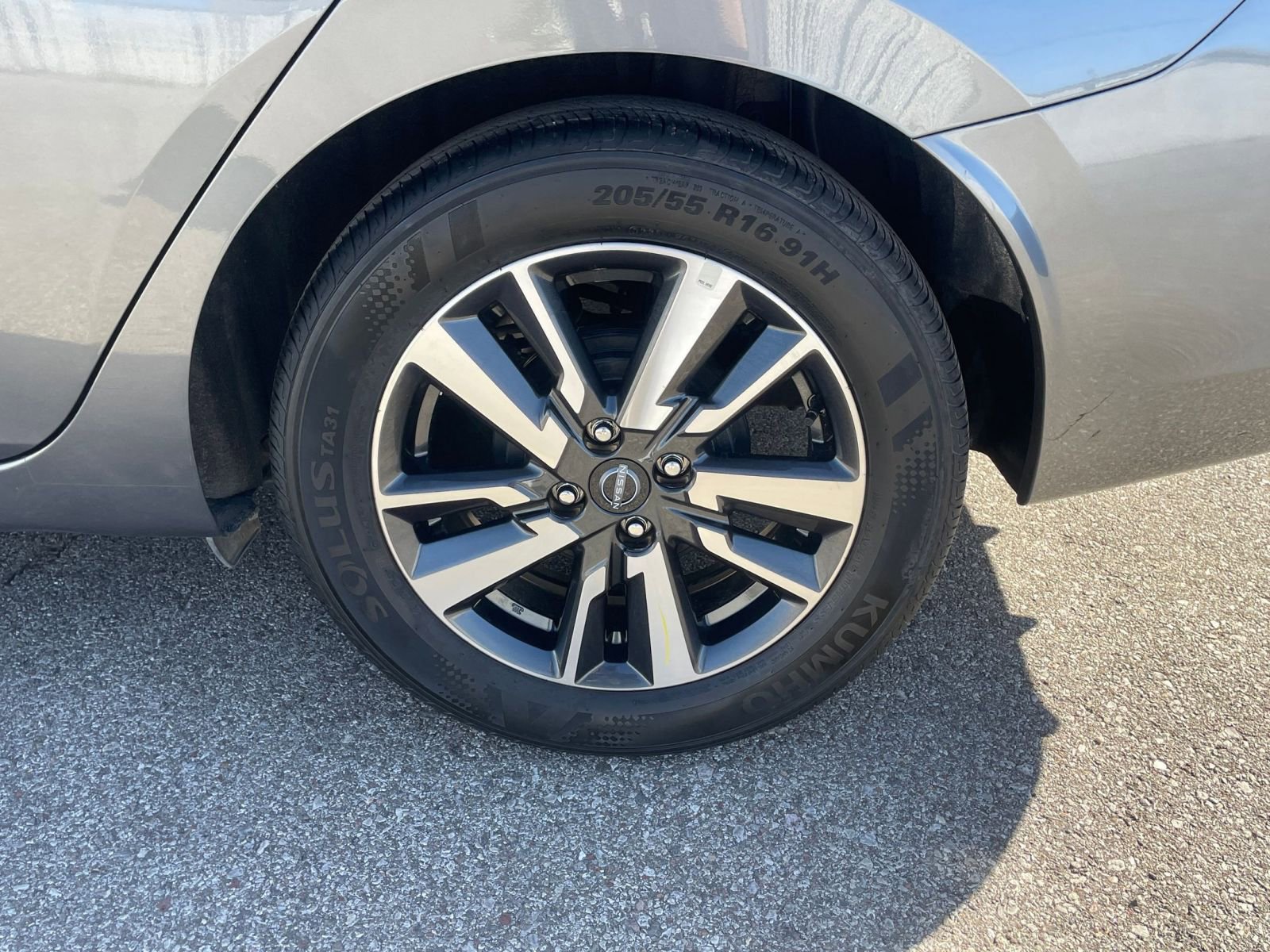 Thumbnail: 2025 Nissan Versa - 28