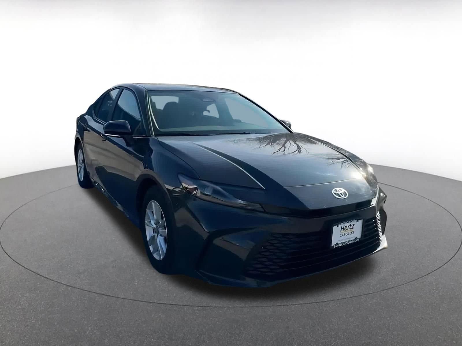 Thumbnail: 2025 Toyota Camry - 3