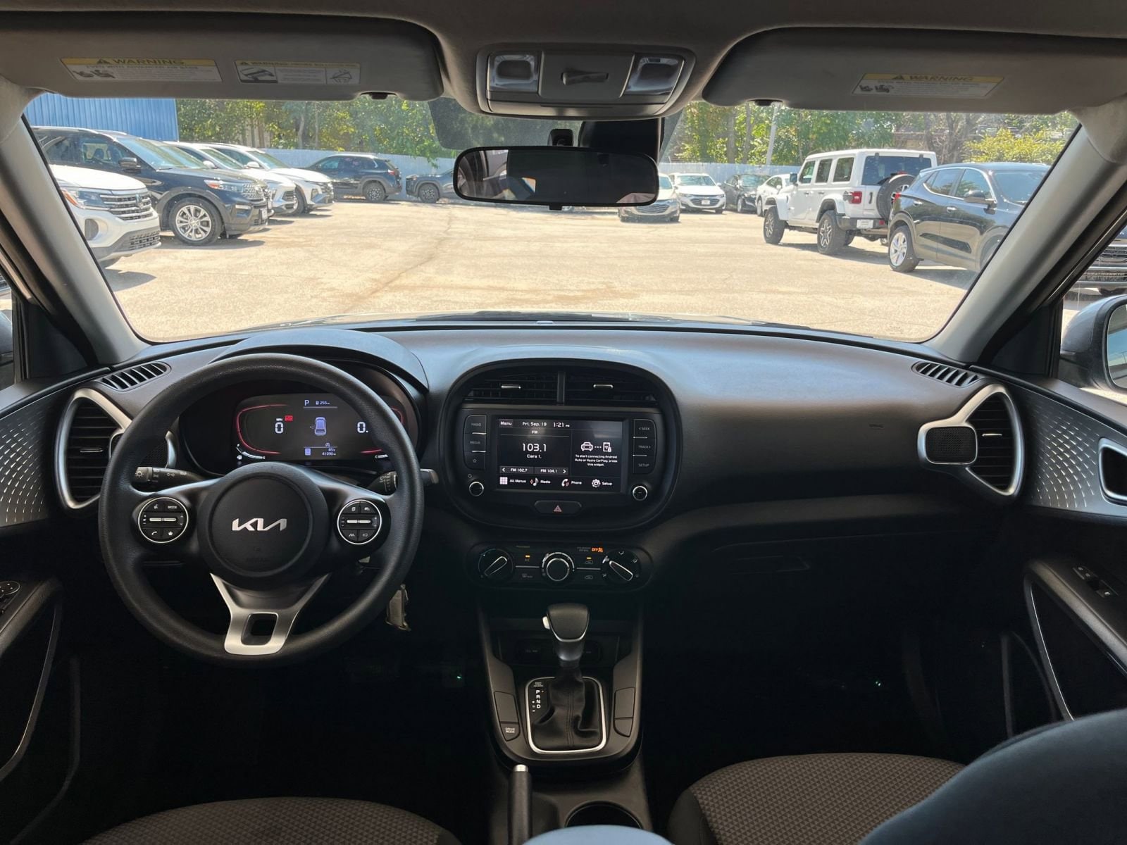 Thumbnail: 2024 Kia Soul - 31