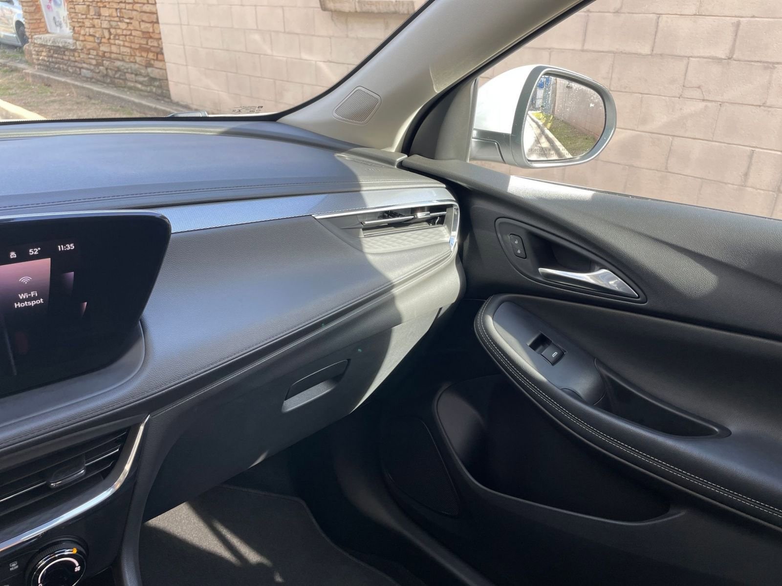 Thumbnail: 2025 Buick Encore GX - 33