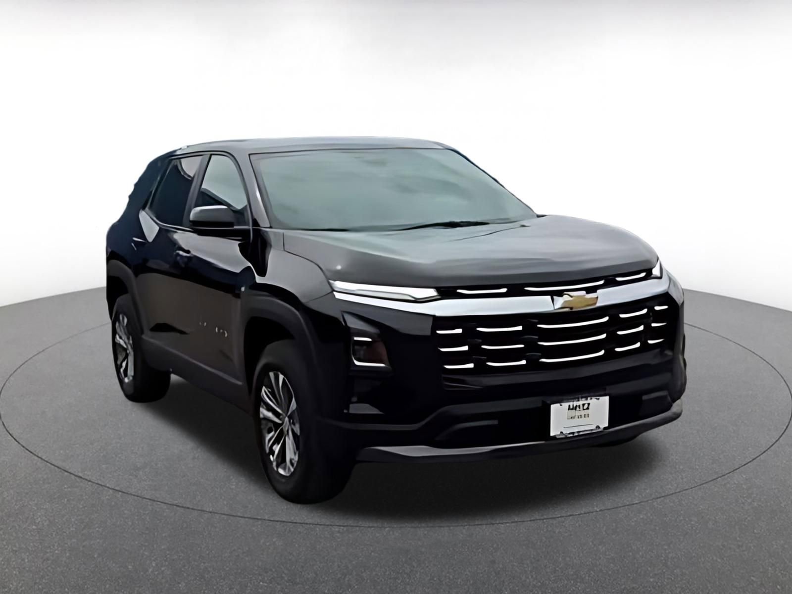 Thumbnail: 2025 Chevrolet Equinox - 16