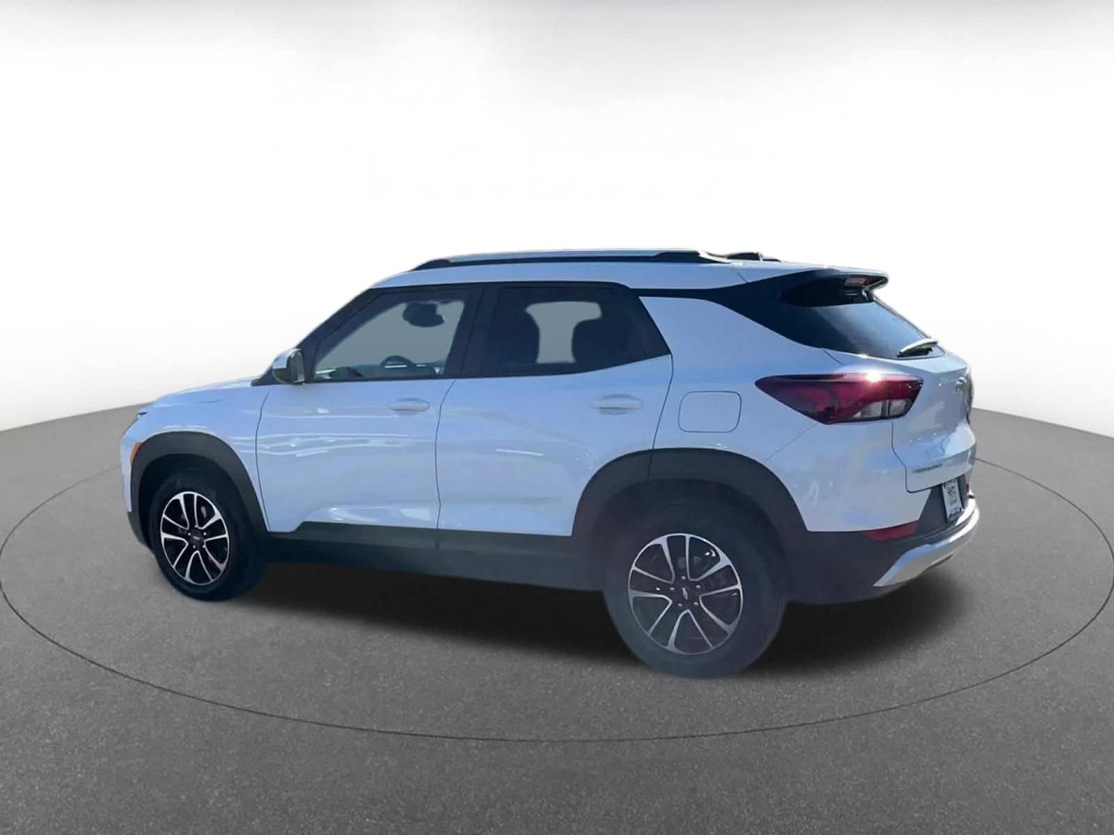 Thumbnail: 2025 Chevrolet TrailBlazer - 10