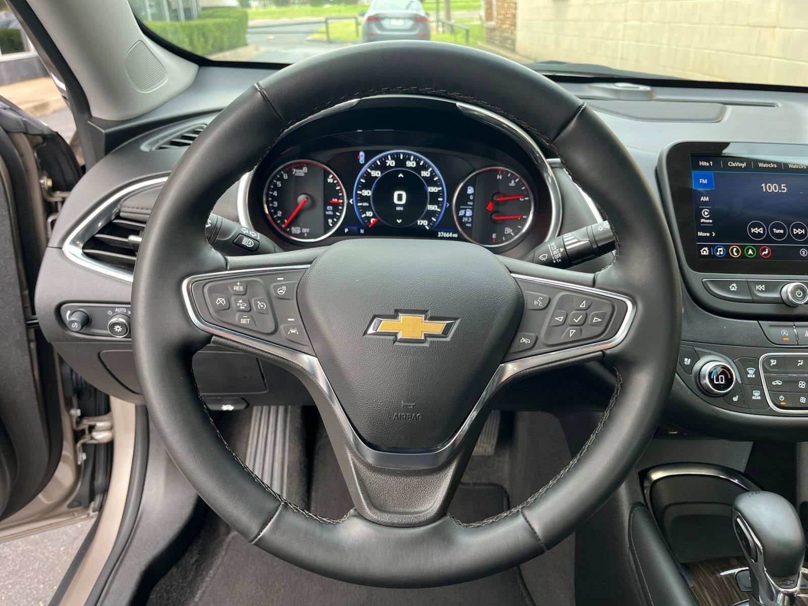 Thumbnail: 2024 Chevrolet Malibu - 28