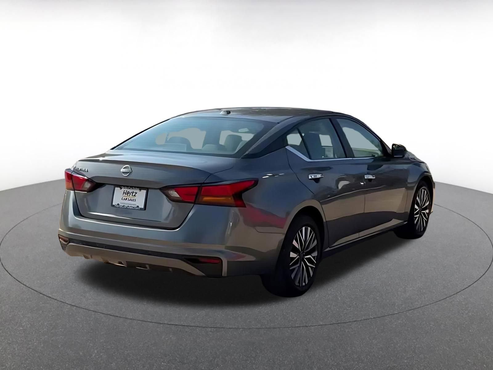 Thumbnail: 2025 Nissan Altima - 14