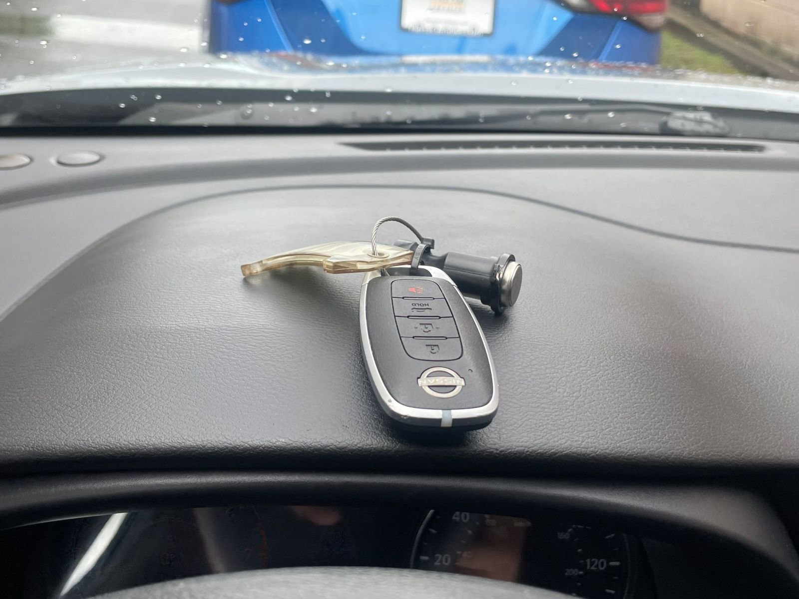 2024 Nissan Kicks SV 22