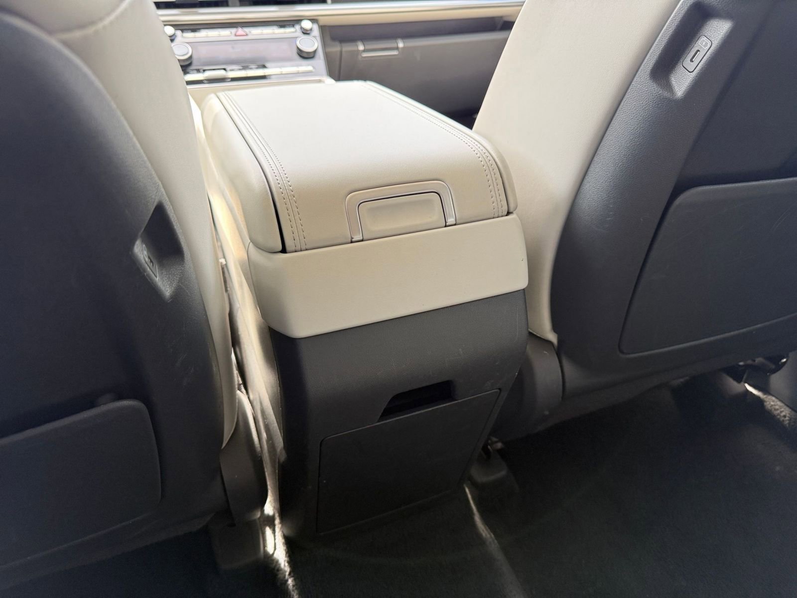 Thumbnail: 2025 Hyundai Santa Fe - 25