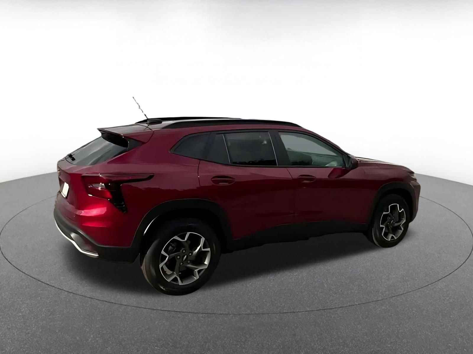 Thumbnail: 2025 Chevrolet Trax - 15