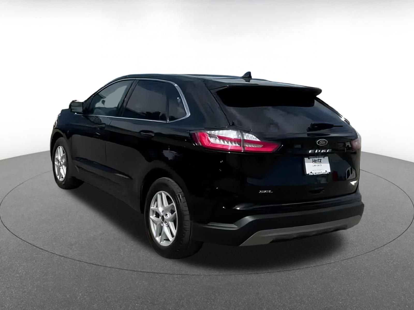 Thumbnail: 2024 Ford Edge - 10