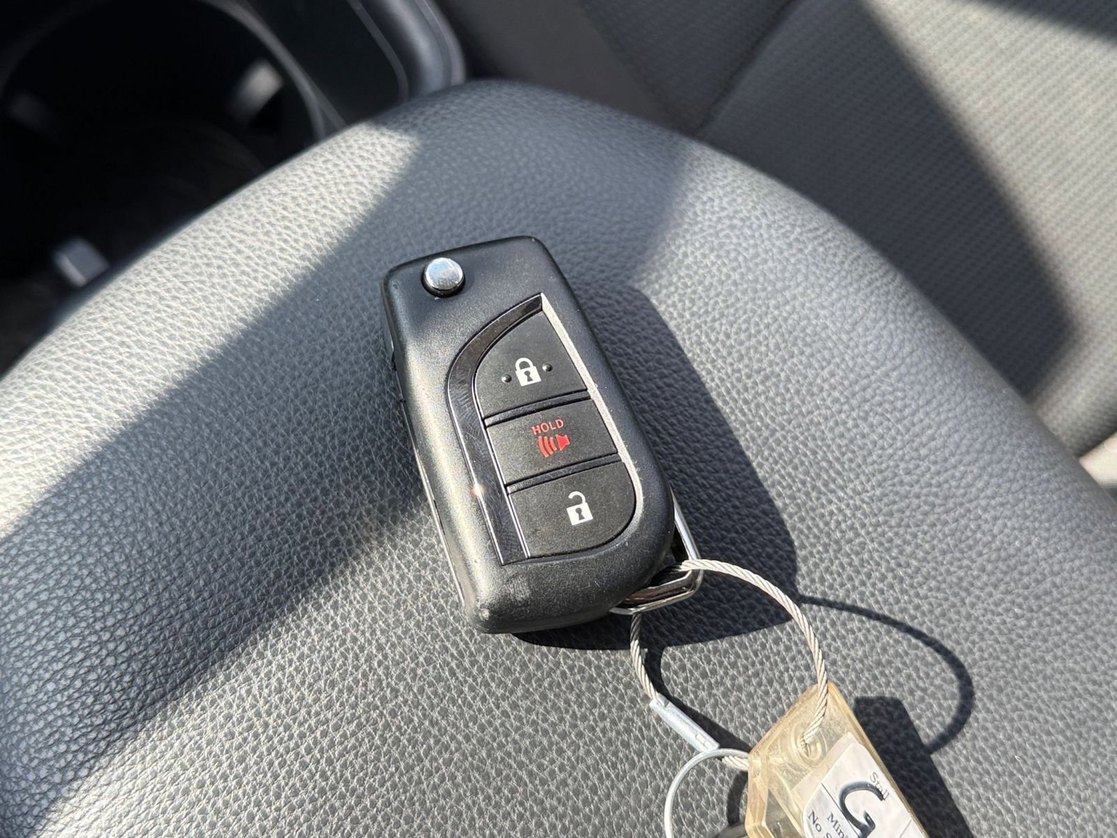 Thumbnail: 2025 Toyota RAV4 - 22