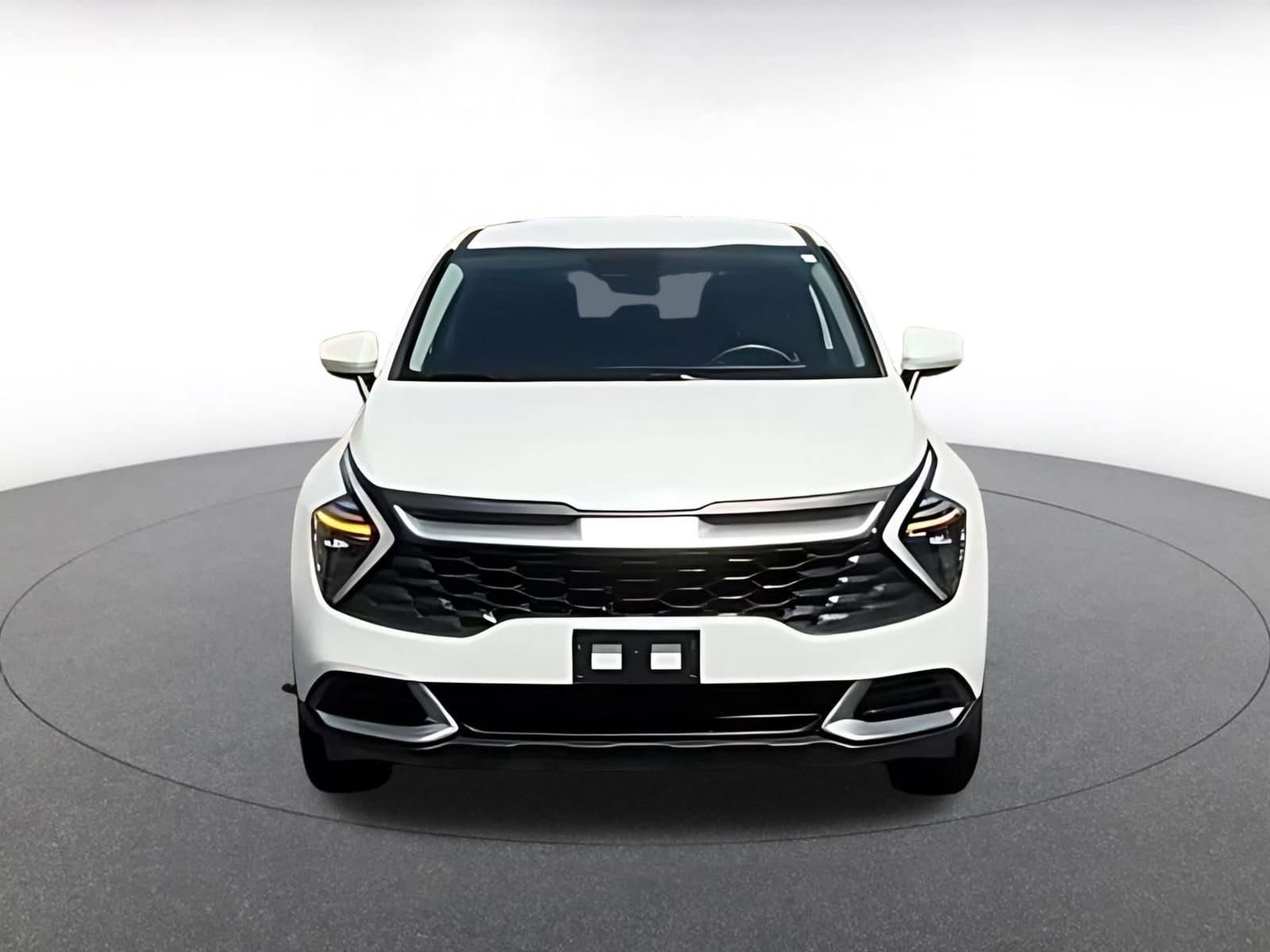 Thumbnail: 2025 Kia Sportage - 4
